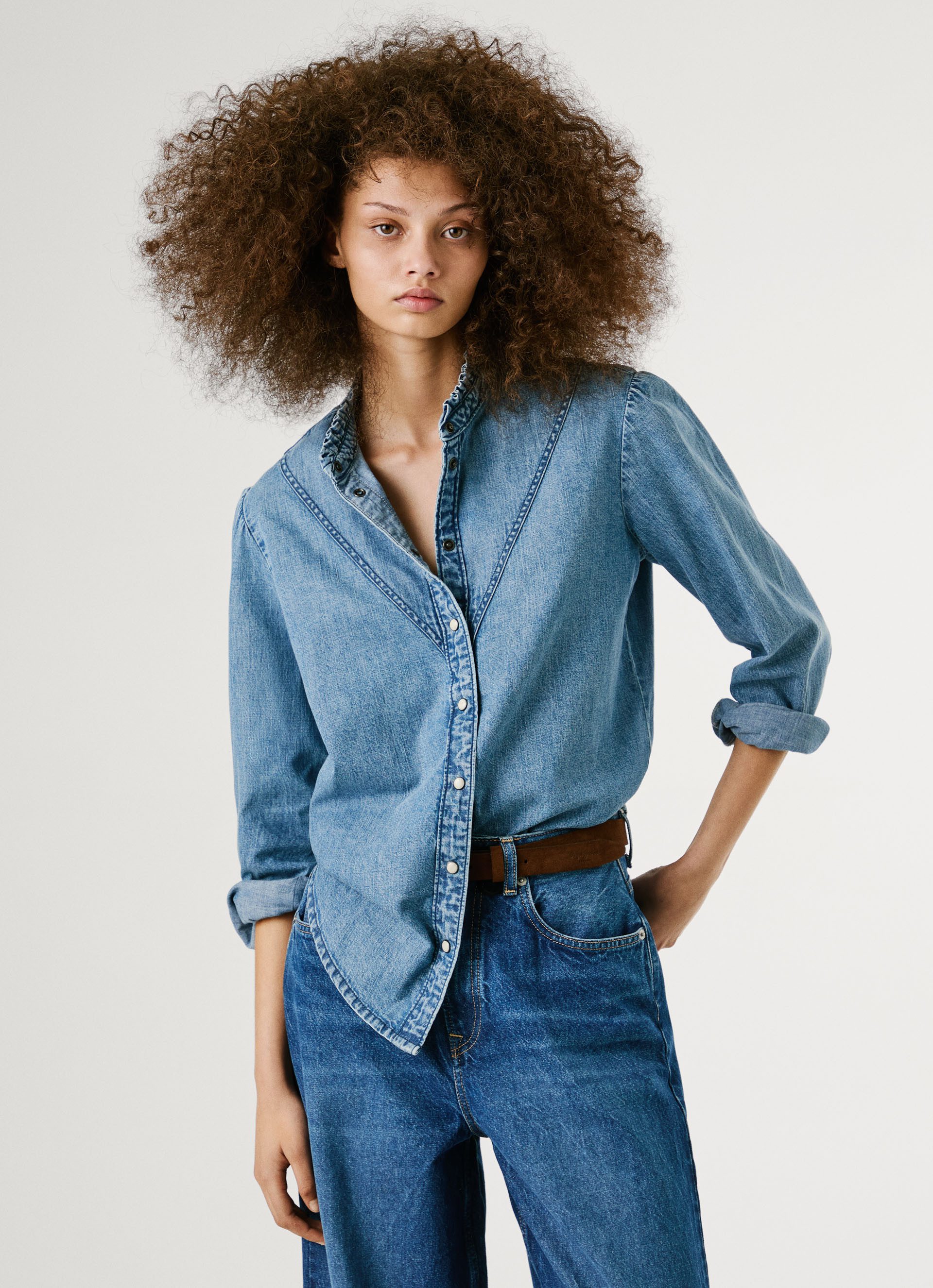 Pepe Jeans Jeansbluse REGULAR DENIM BLOUSE mit Druckknöpfen günstig online kaufen