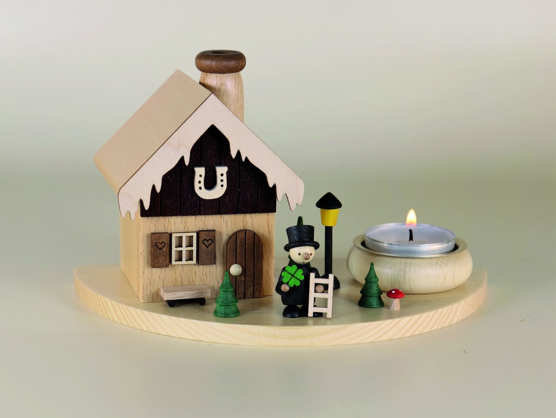 Ullrich Kunsthandwerk Räucherofen Räucherhaus mit Schornsteinfeger BxHxT 18x10,5x10,5cm NEU