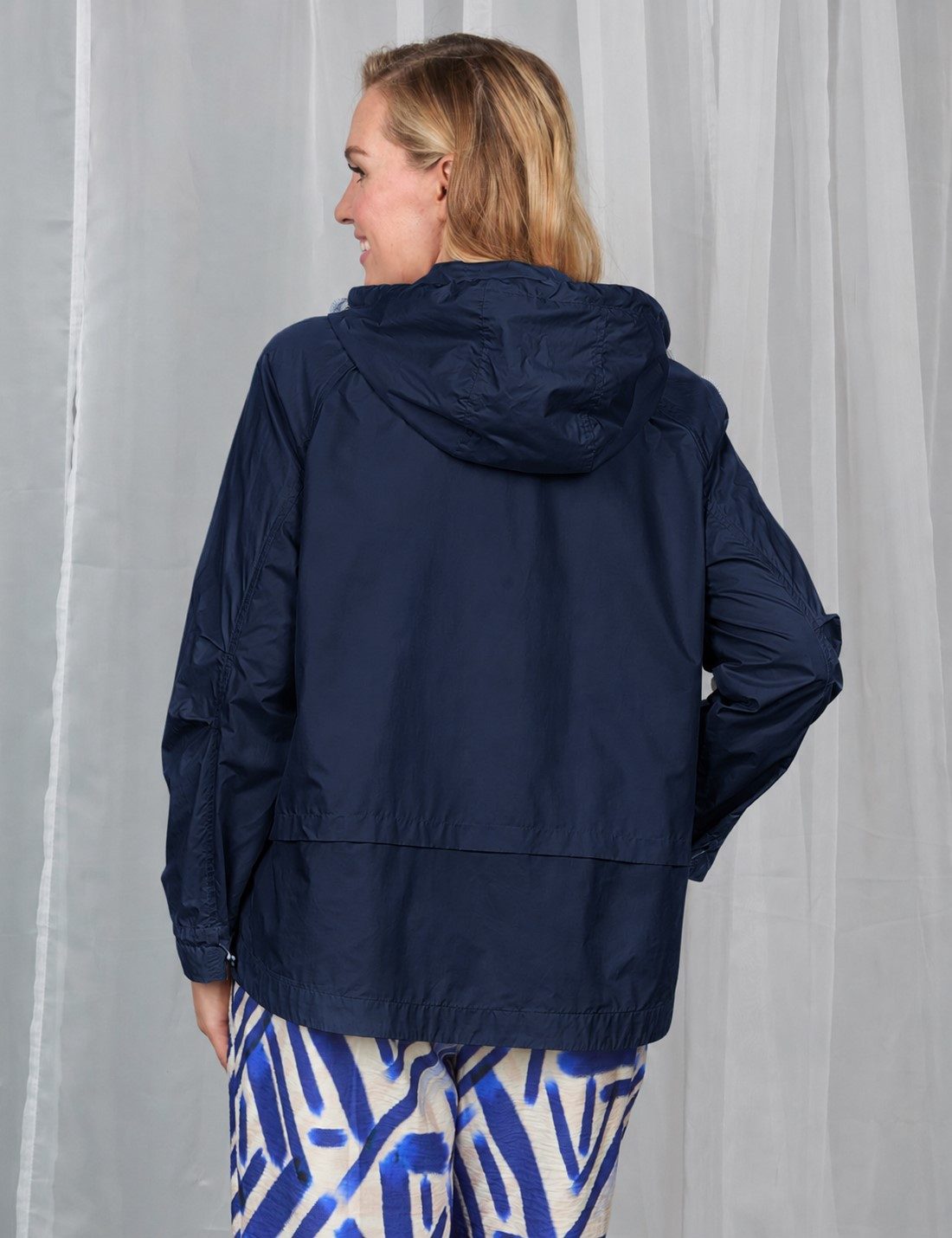 Mona Lisa REDLINE Outdoorjacke Große Größen - blue moments Leichte Jacke in moderner, cleanen Optik - water repellent – Bild 2 von 2