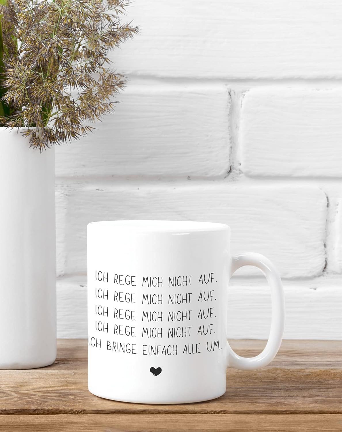 Geschenkehöhle Tasse Hochwertiger Kaffeebecher weiß mit Spruch "Ich rege mich nicht auf", 330 ml Fassungsvermögen ideal für Kaffee, Tee oder andere Heißgetränke