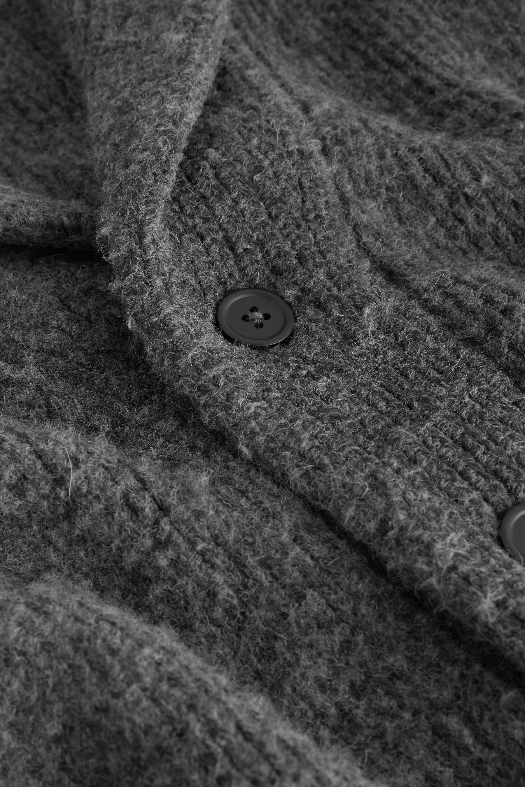 Next Strickjacke Relaxed Fit Strickjacke mit Schalkragen (1-tlg)