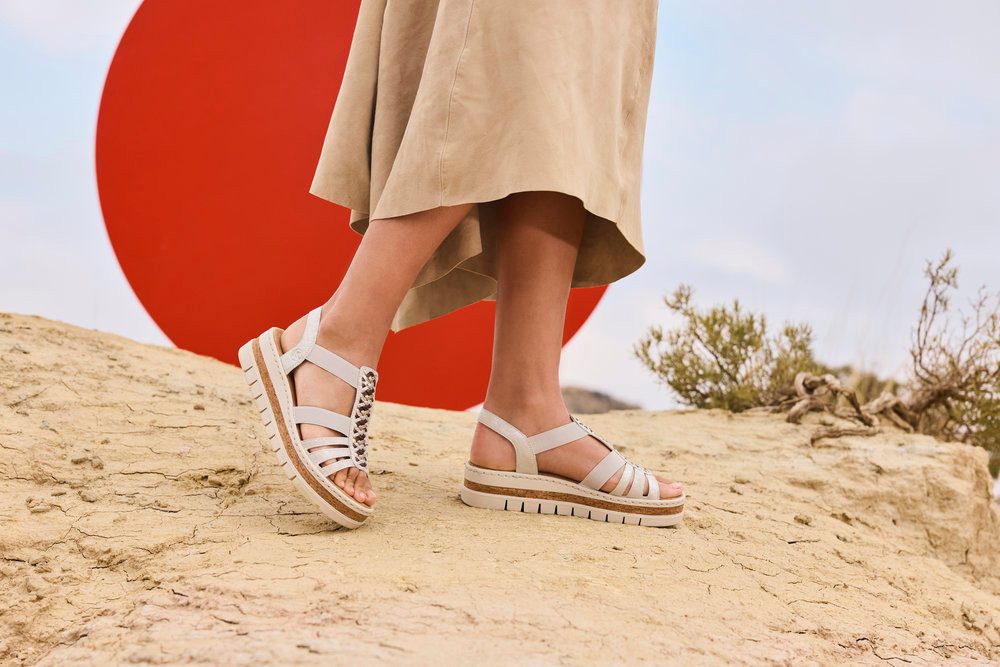 Rieker Keilsandalette Keilsandalette, Plateausandale, Sommerschuh in Metallic-Optik