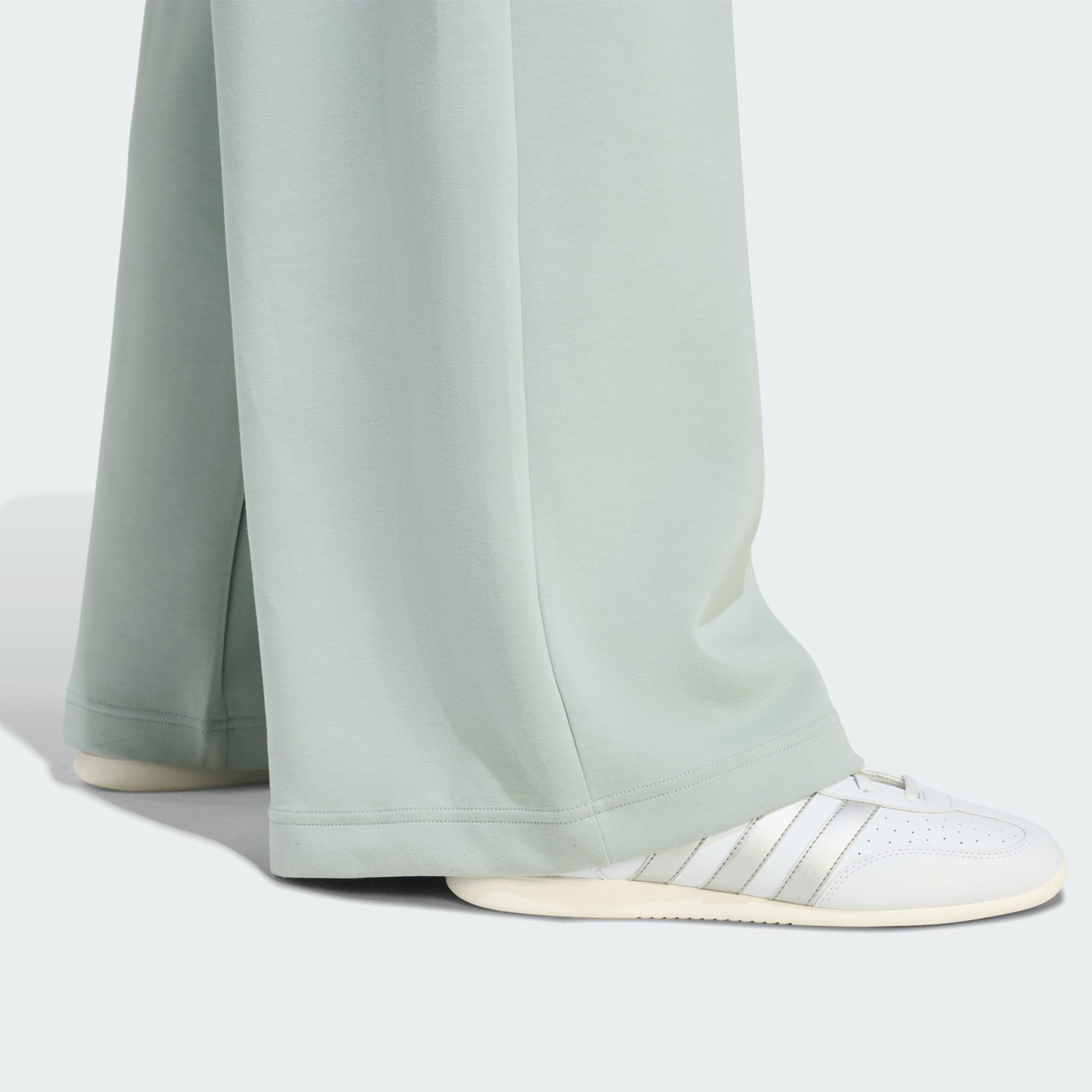 adidas Sportswear Jogginghose SOFT LUX STRAIGHT LEG HOSE (1-tlg)