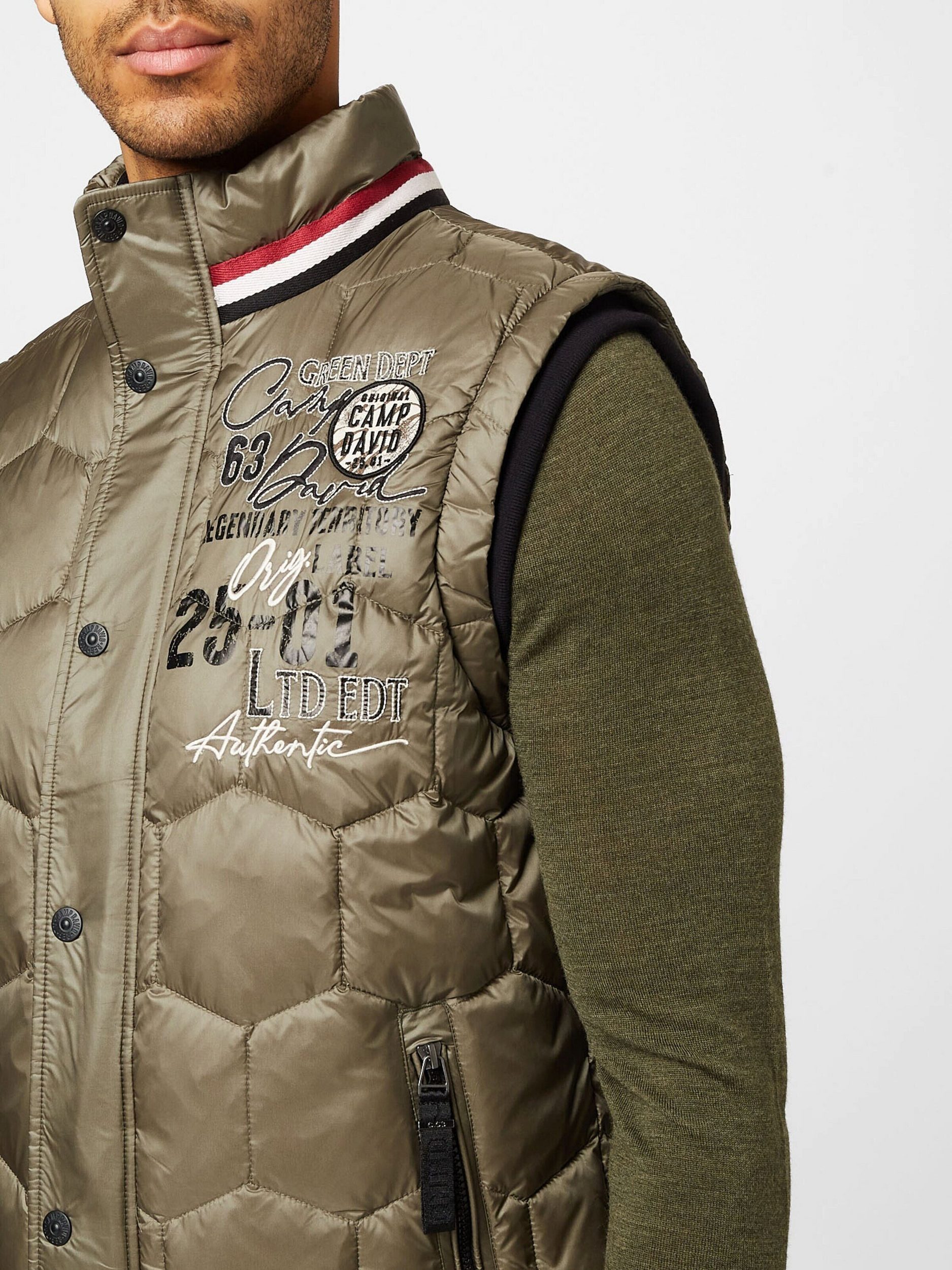 CAMP DAVID Daunenweste Camp David Herren Westen, Camp David Jackets CAD Green HW 22 Weste Logo