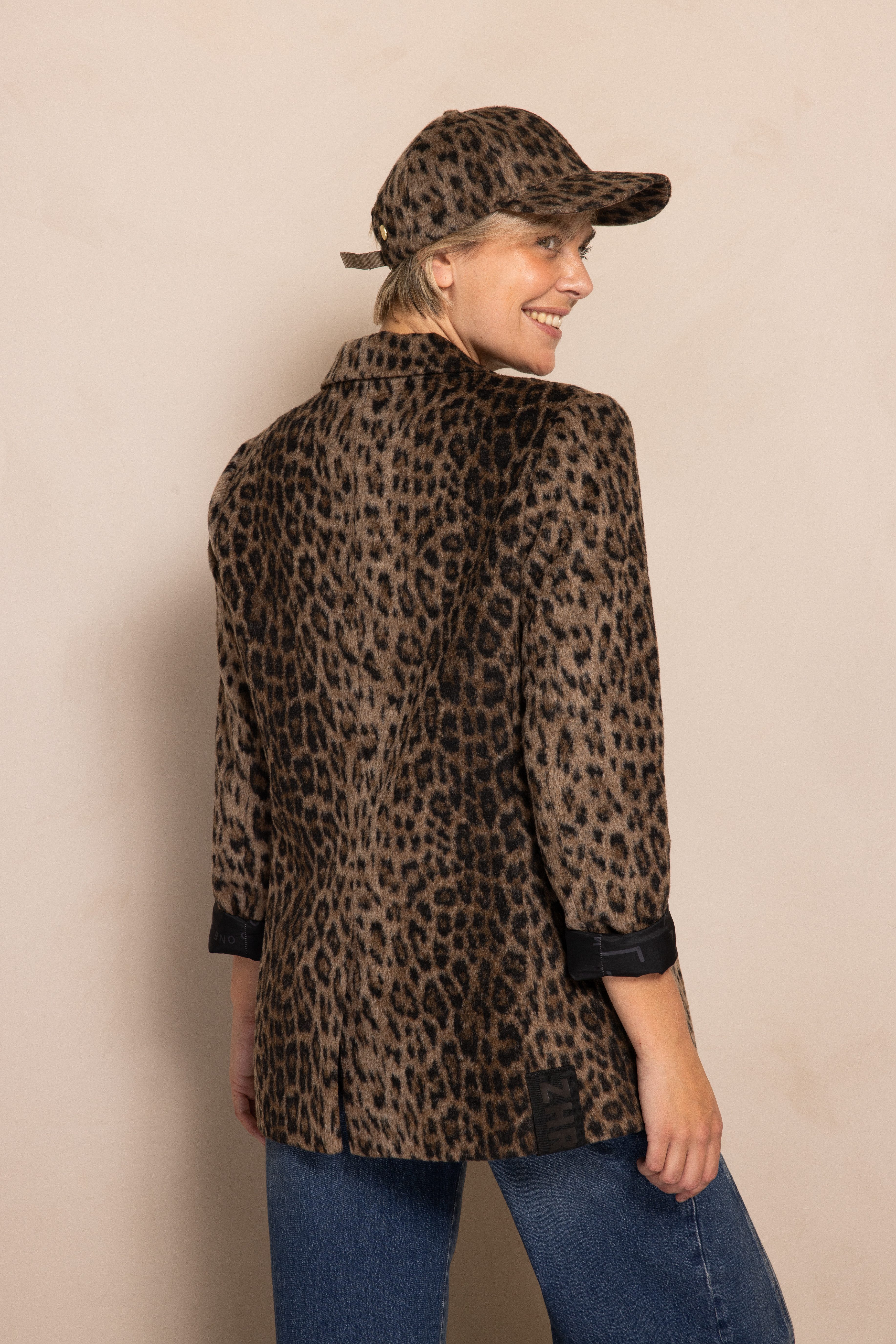 Zhrill Jackenblazer ZHELLIE Fake Fur, mit Animal-Leo-Print günstig online kaufen