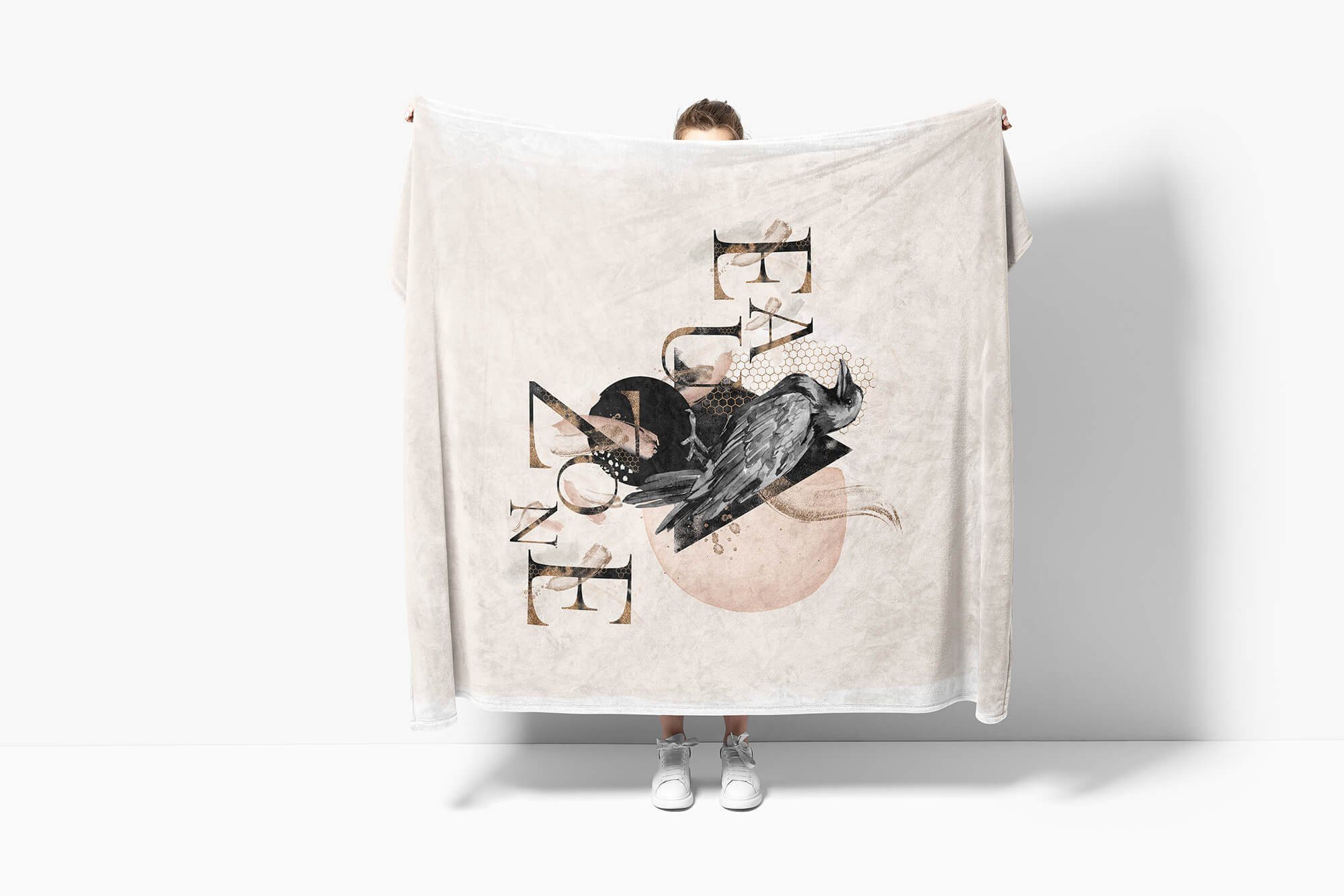 Rabe Kuscheldecke Saunatuch Handtuch (1-St), Schwarz Einzigartig Art Strandhandtuch Handtücher Dusc, Handtuch Mystisch Kunstvoll Baumwolle-Polyester-Mix Sinus