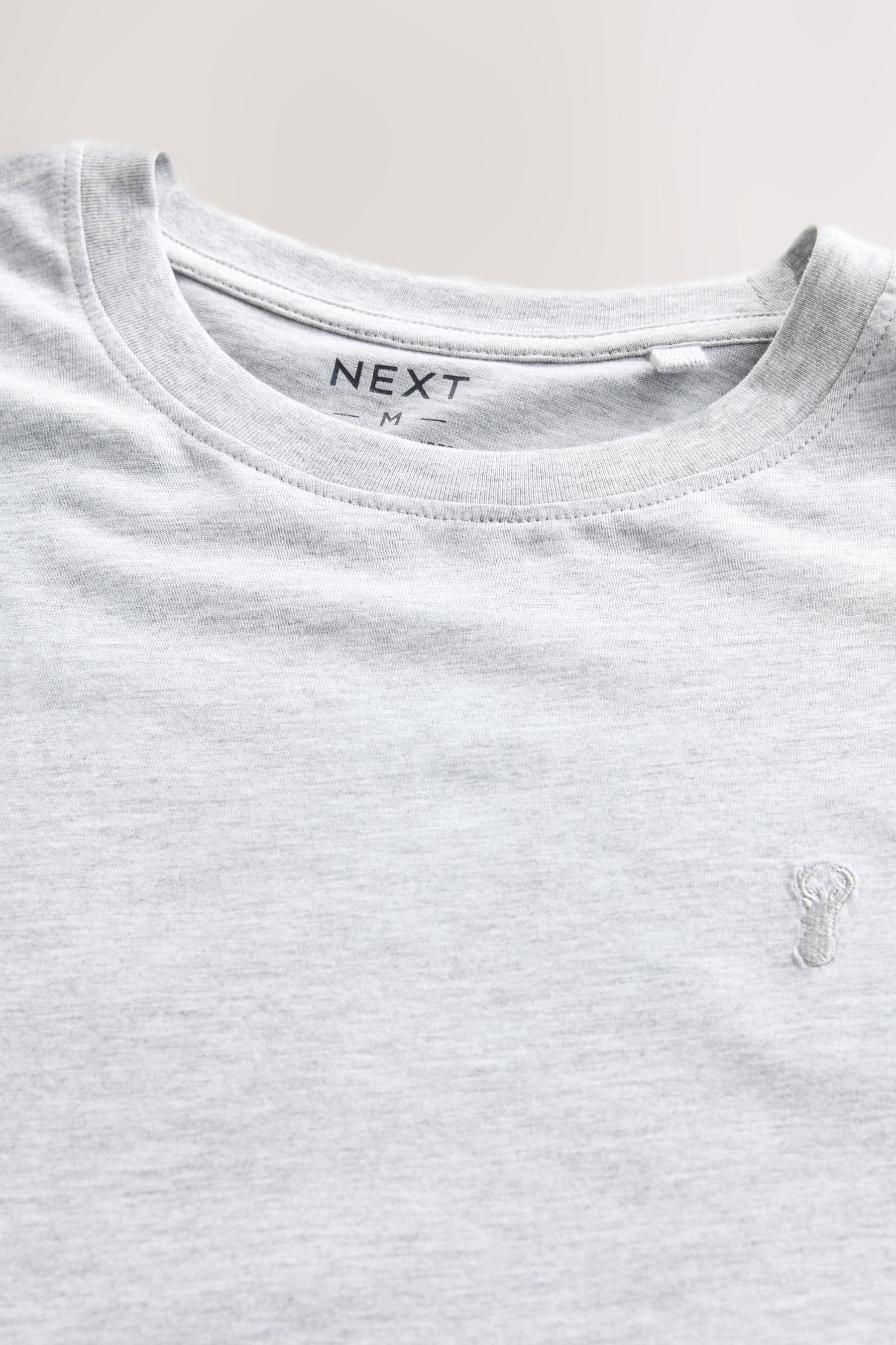 Next T-Shirt T-Shirt mit Hirschmotiv im Regular-Fit (1-tlg)