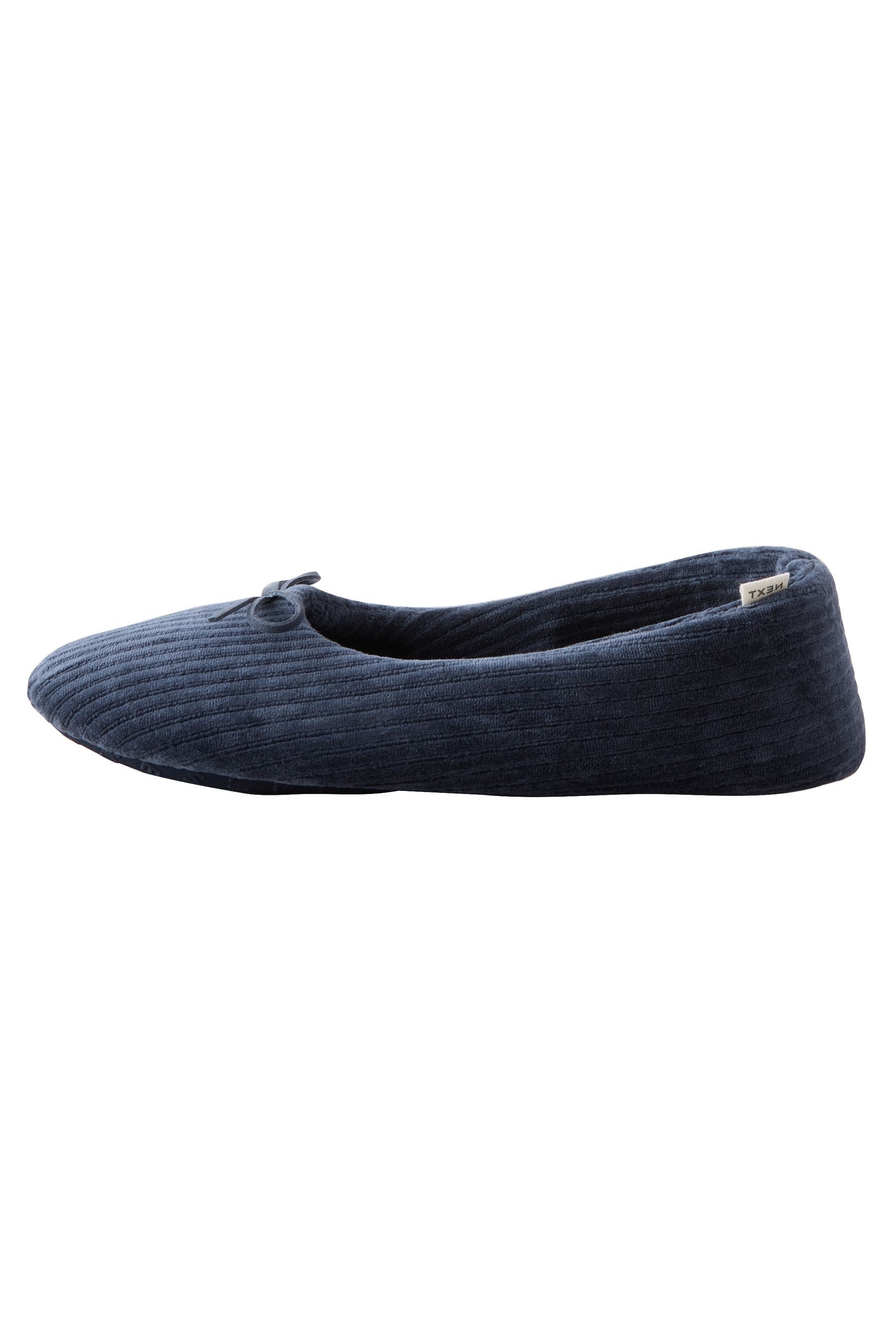 Next Ballerinahausschuhe aus Velours Hausschuh (1-tlg)
