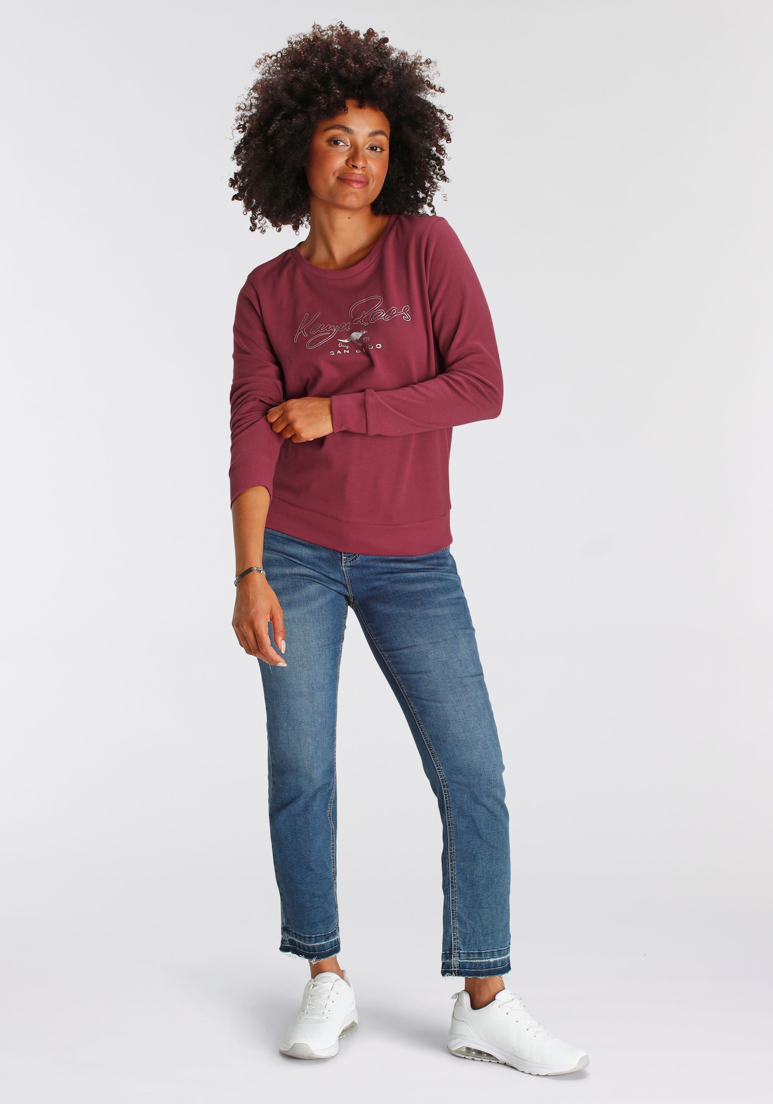 KangaROOS Sweatshirt Langarm, figurumspielende Passform