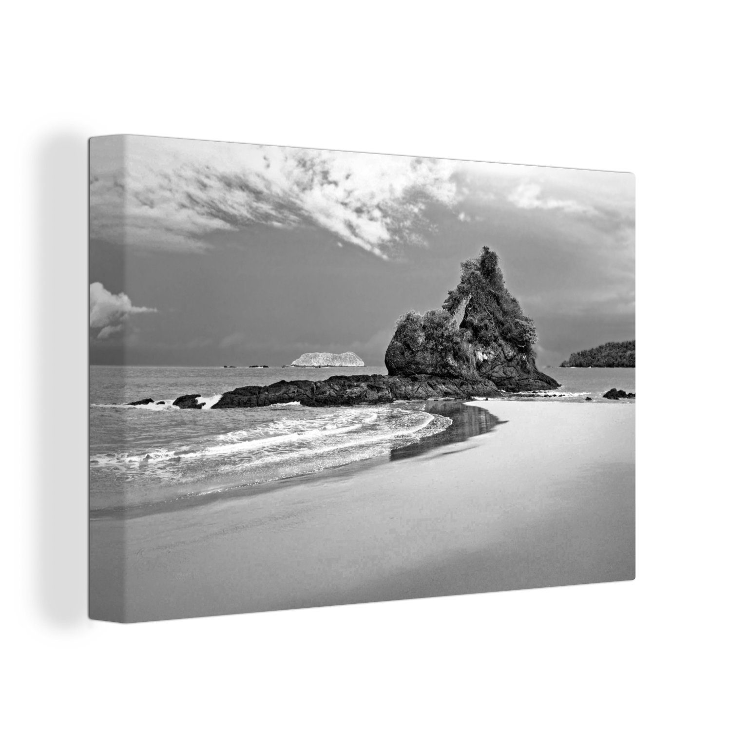 OneMillionCanvasses® Leinwandbild Das Paradies am Strand von Costa Rica in Schwarz und Weiß, (1 St), Wandbild Leinwandbilder, Aufhängefertig, Wanddeko, 30x20 cm