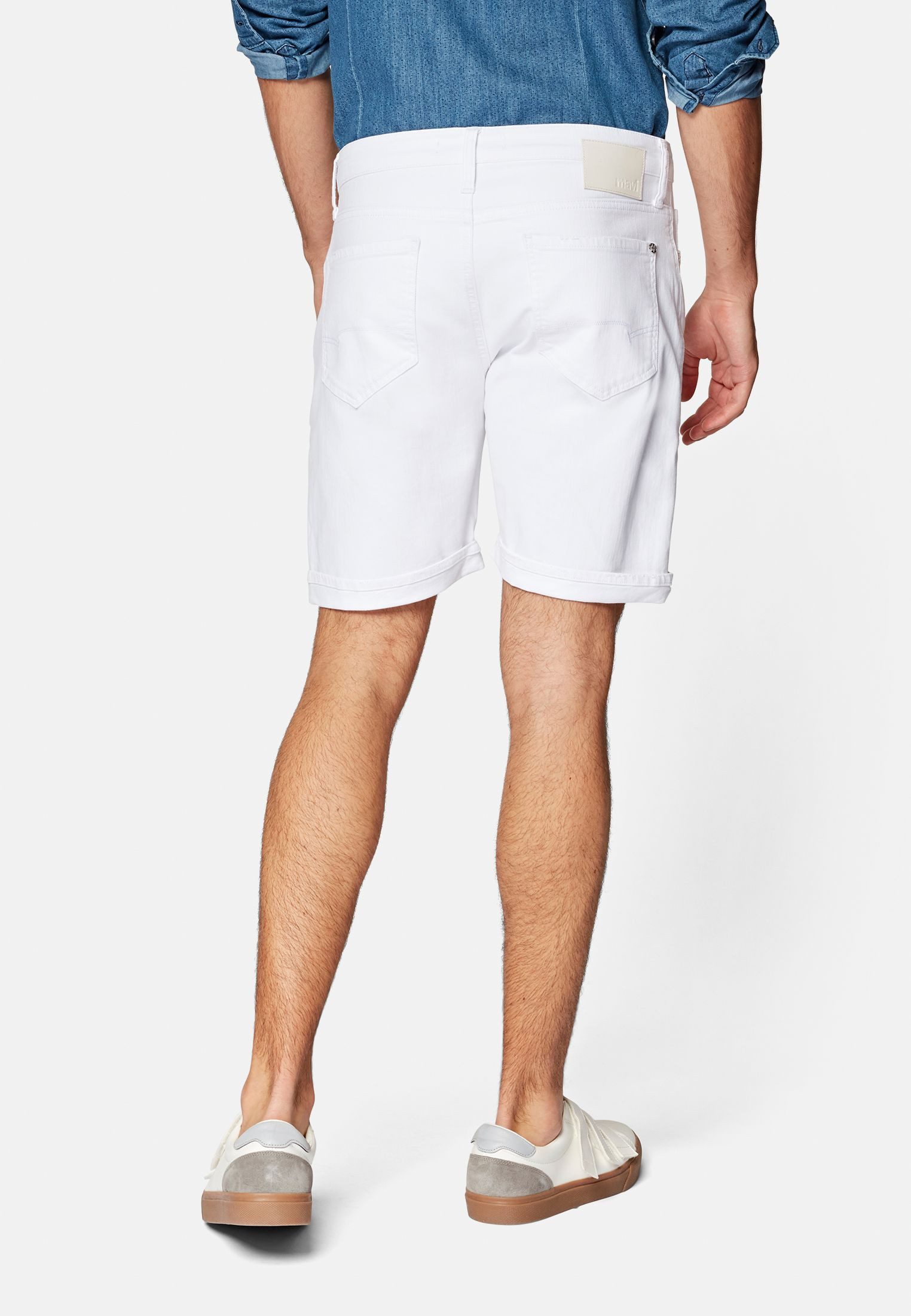 Mavi Shorts