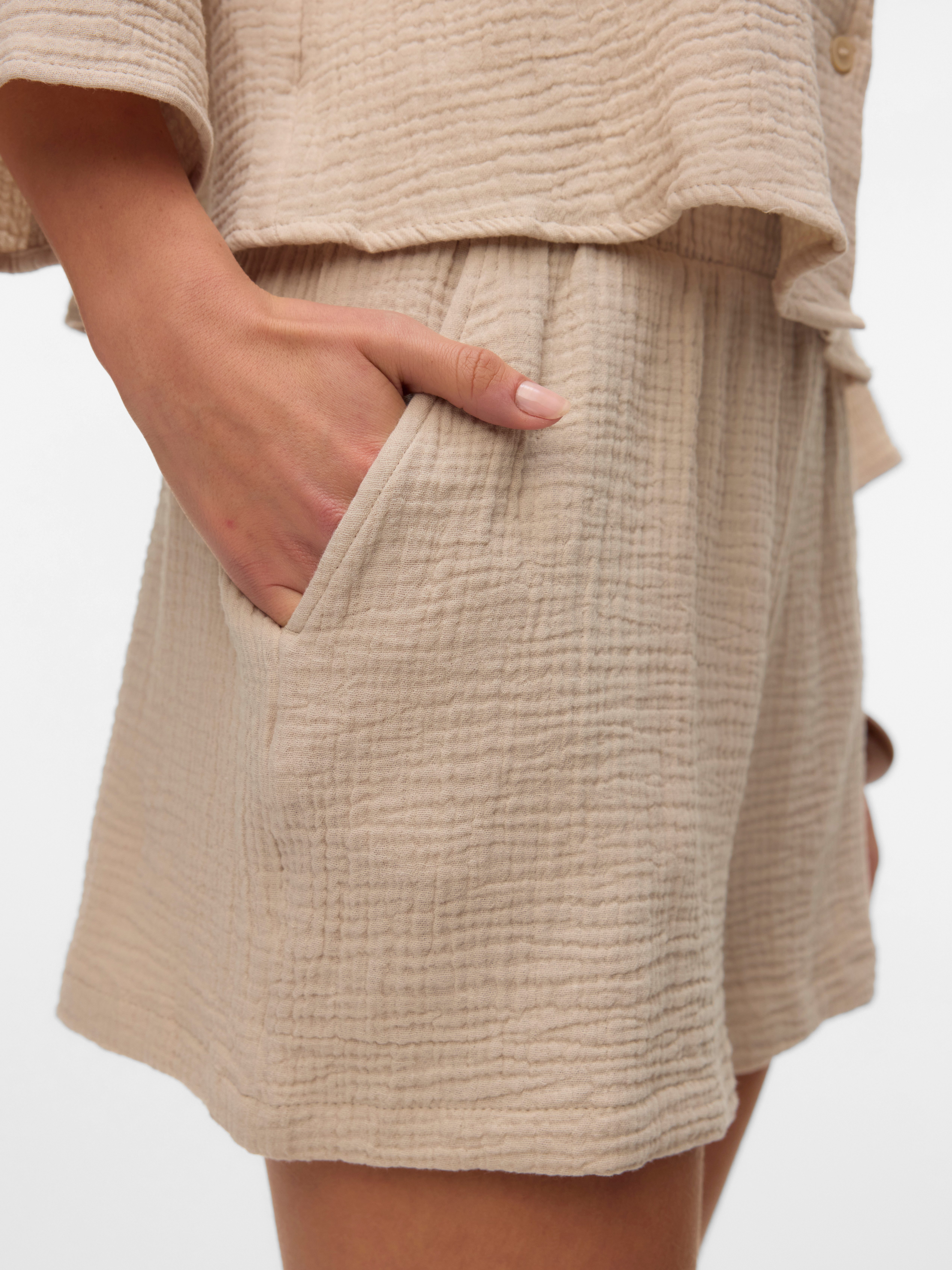 Vero Moda Shorts VMNATALI HW SHORTS NOOS günstig online kaufen