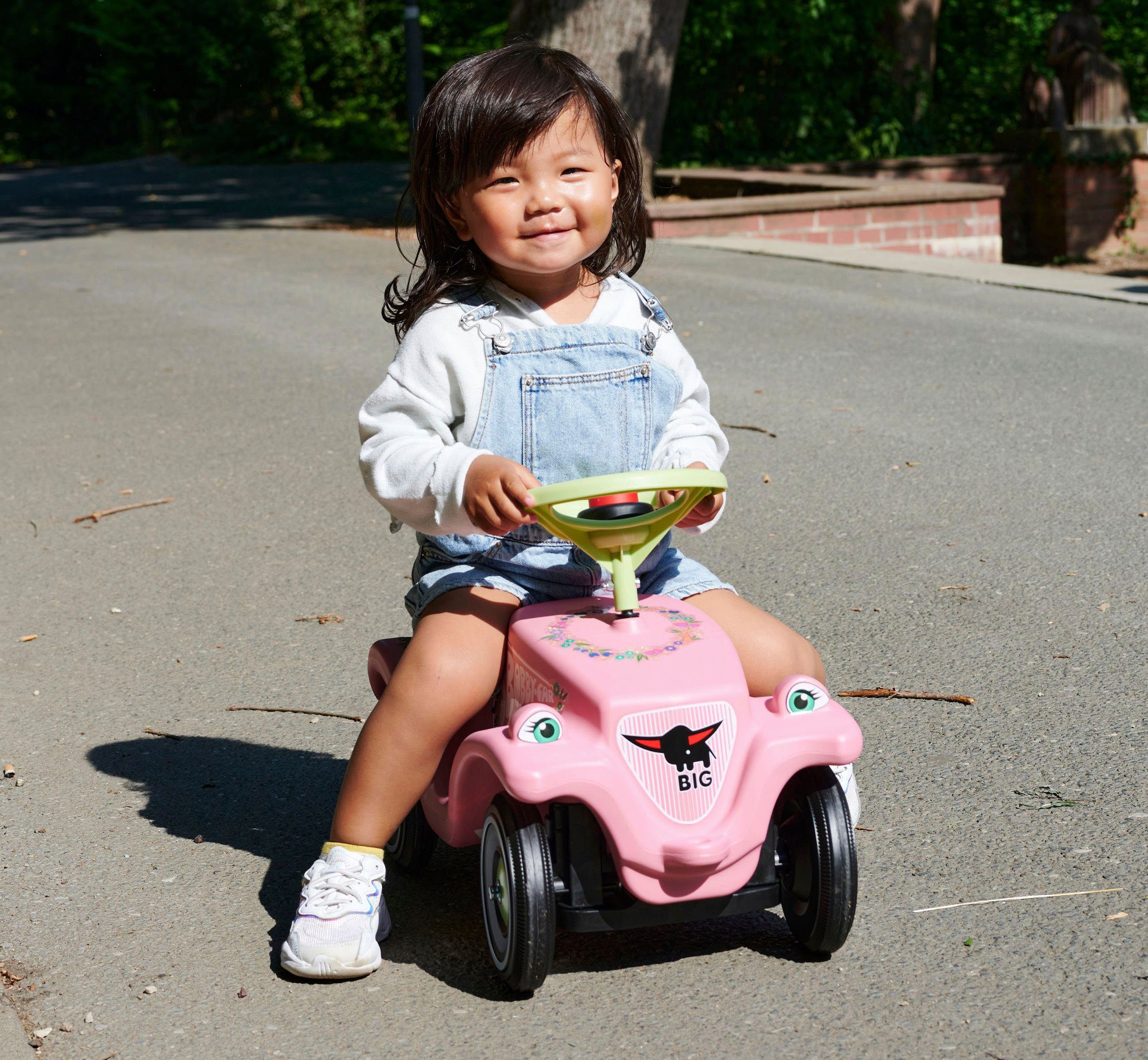 BIG ride-on car BIG Bobby Car Classic Flower, Made in Germany