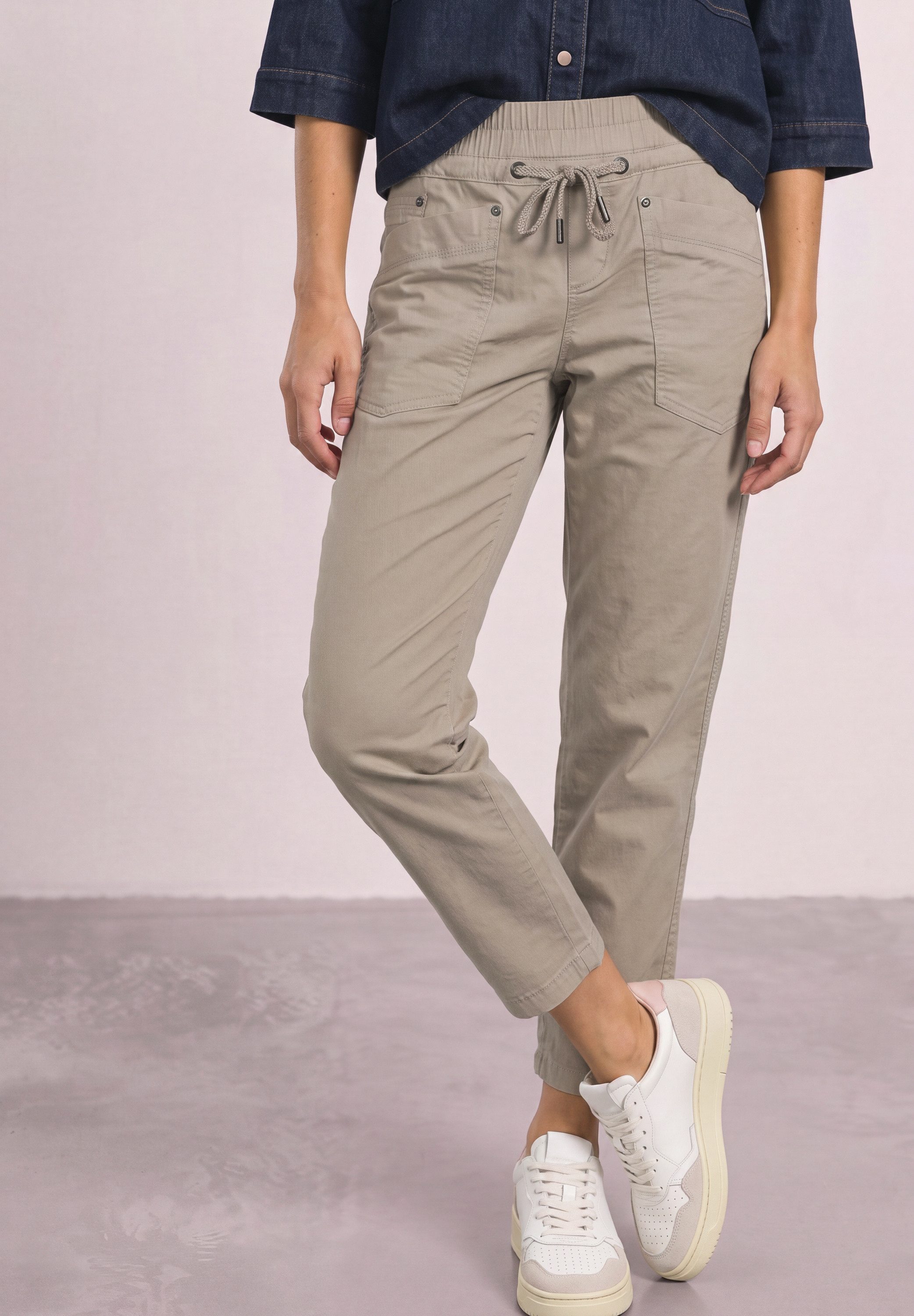 STREET ONE Cordhose Loose Fit mit elastischem Bund, 7/8-Länge