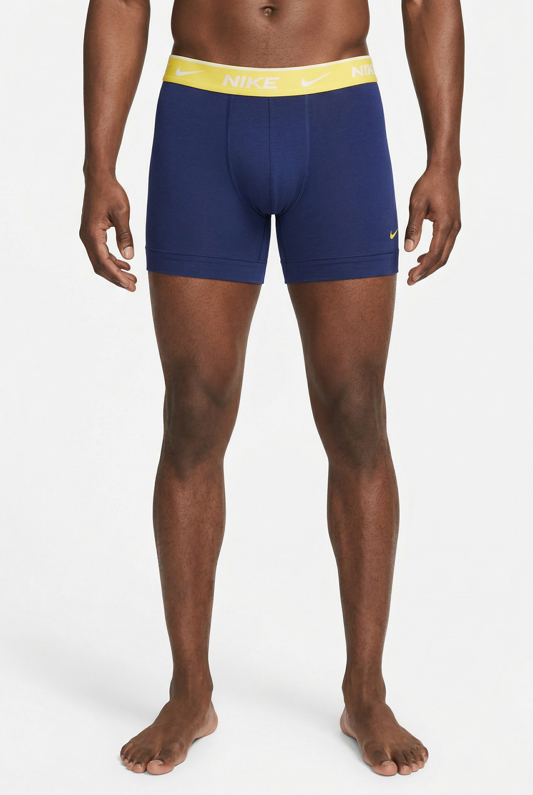 Nike Underwear Trunk TRUNK 3PK (Packung, 3-St., 3er) mit farbigem NIKE Logo-Elastikbund