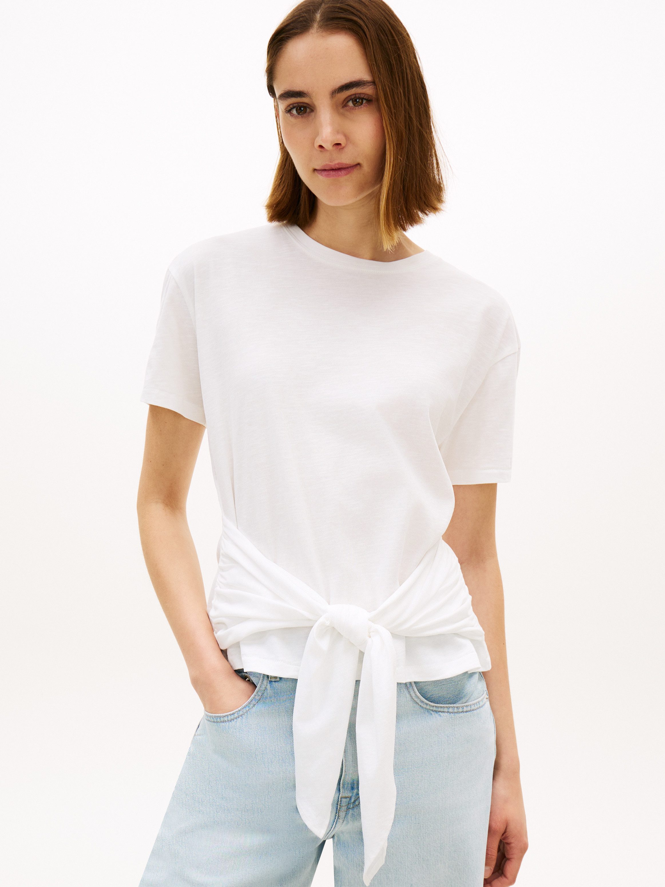 Tommy Hilfiger Kurzarmshirt CO SLUB KNOT SS TEE mit Bindegürtel in der Taille