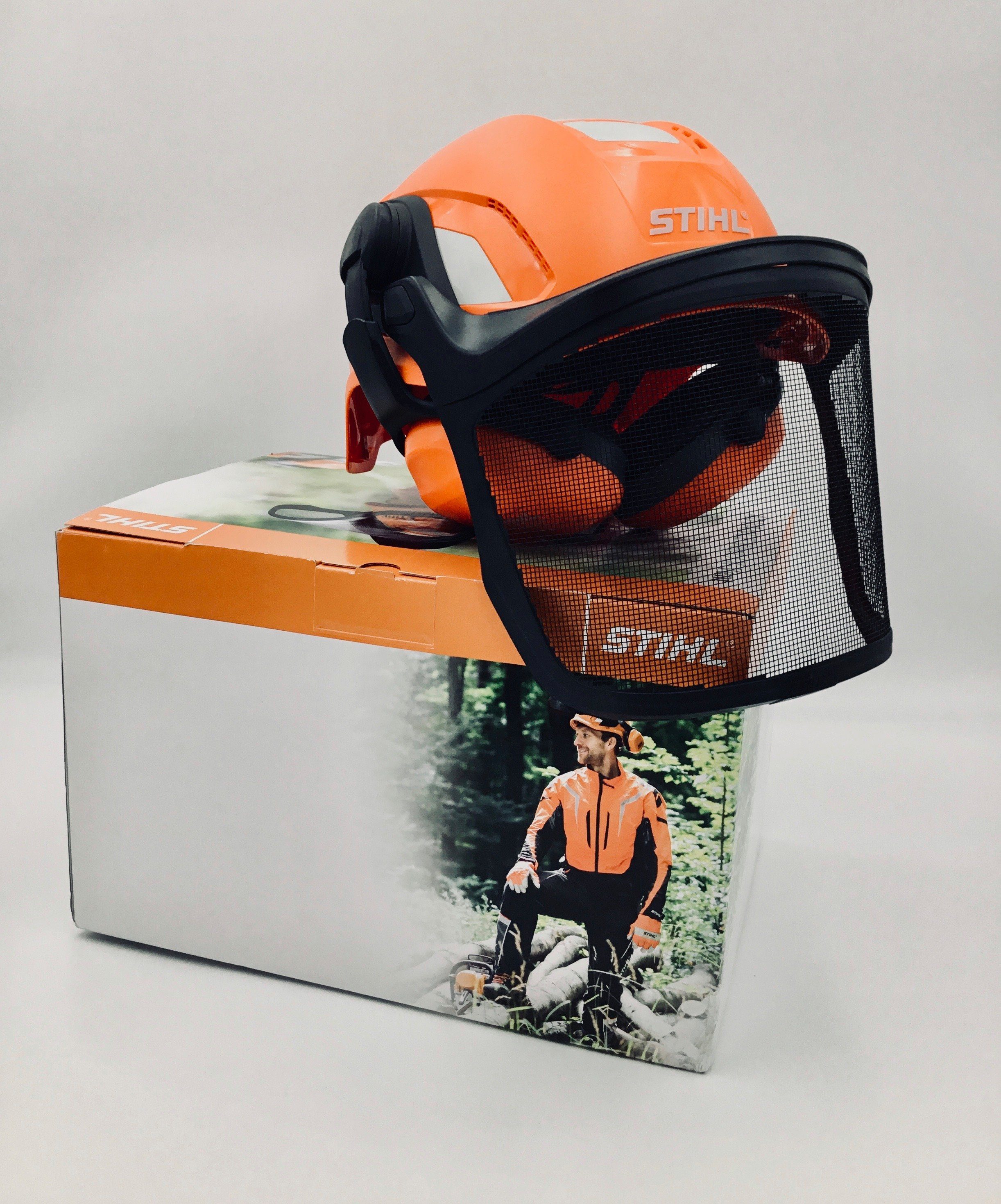 STIHL Forsthelm STIHL Helmset ADVANCE VENT Visier Защита органов слуха Forsthelm 00008880801