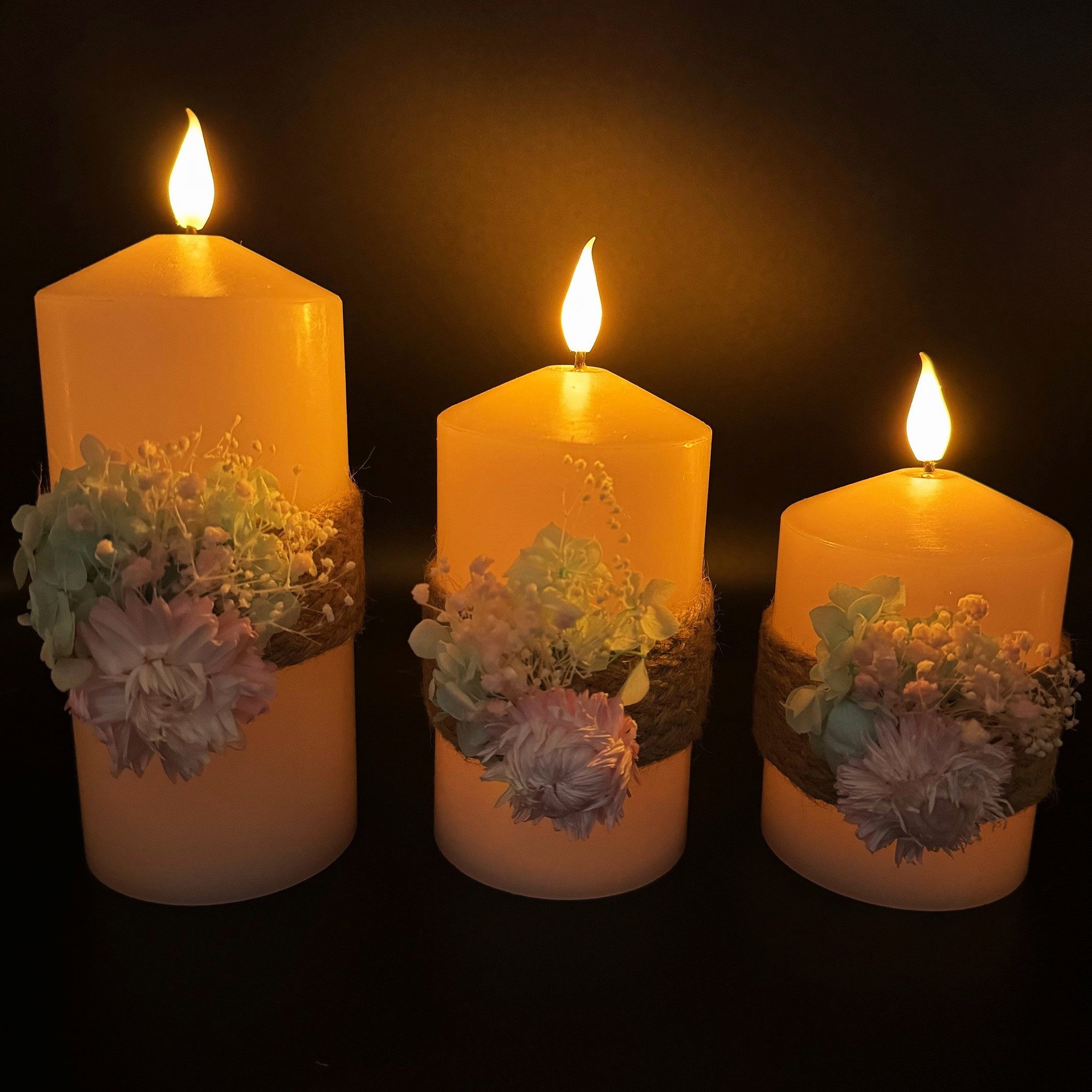 Online-Fuchs LED-Kerze - 3 LED Kerzen im Set aus Echtwachs mit 6-Stunden Ti günstig online kaufen