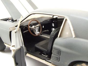 GREENLIGHT collectibles Modellauto Ford Mustang Coupe 1967 matt schwarz verschmutzt Creed II Modellauto, Maßstab 1:18