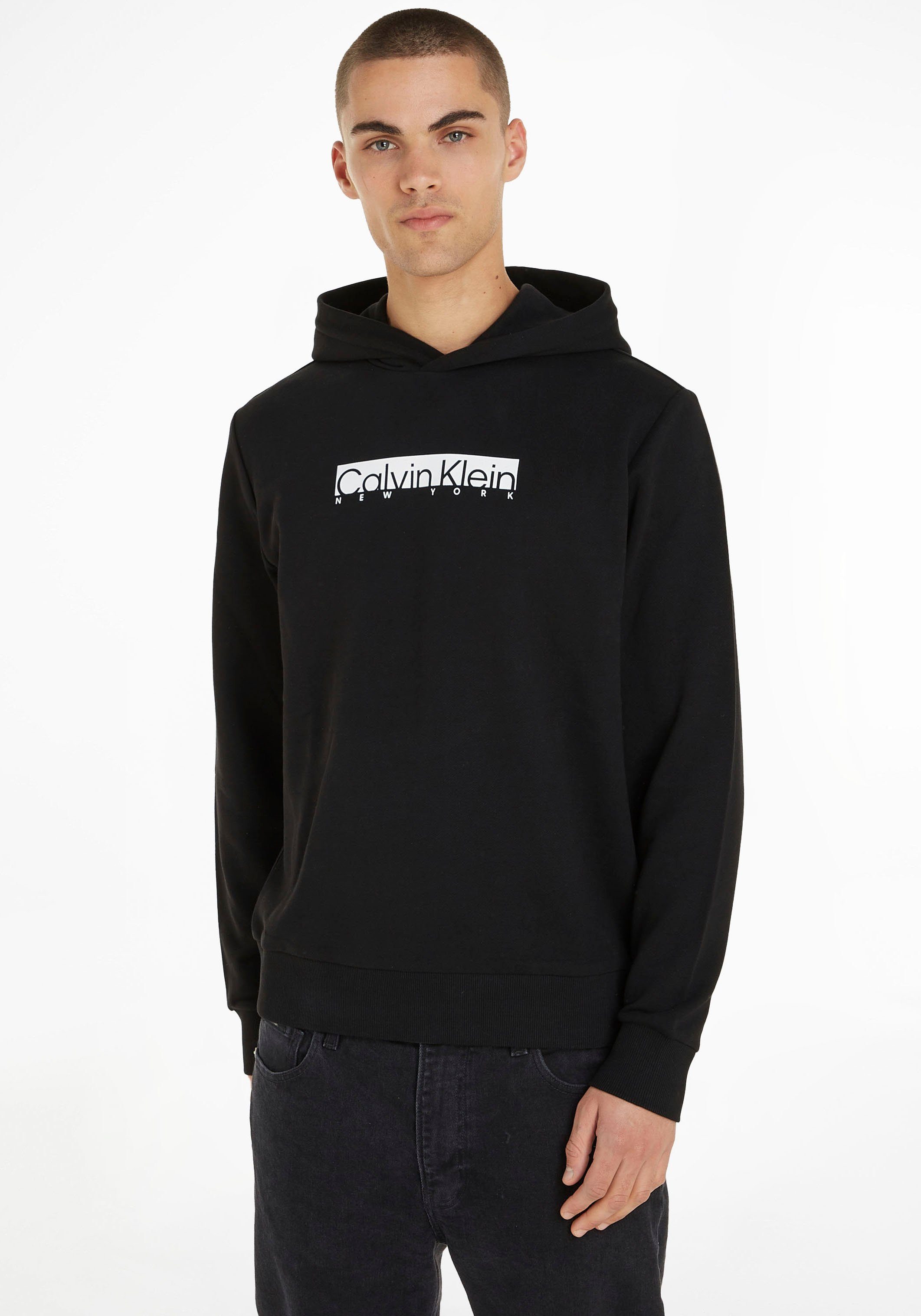 Calvin Klein Kapuzensweatshirt mit CK New York Print schwarz