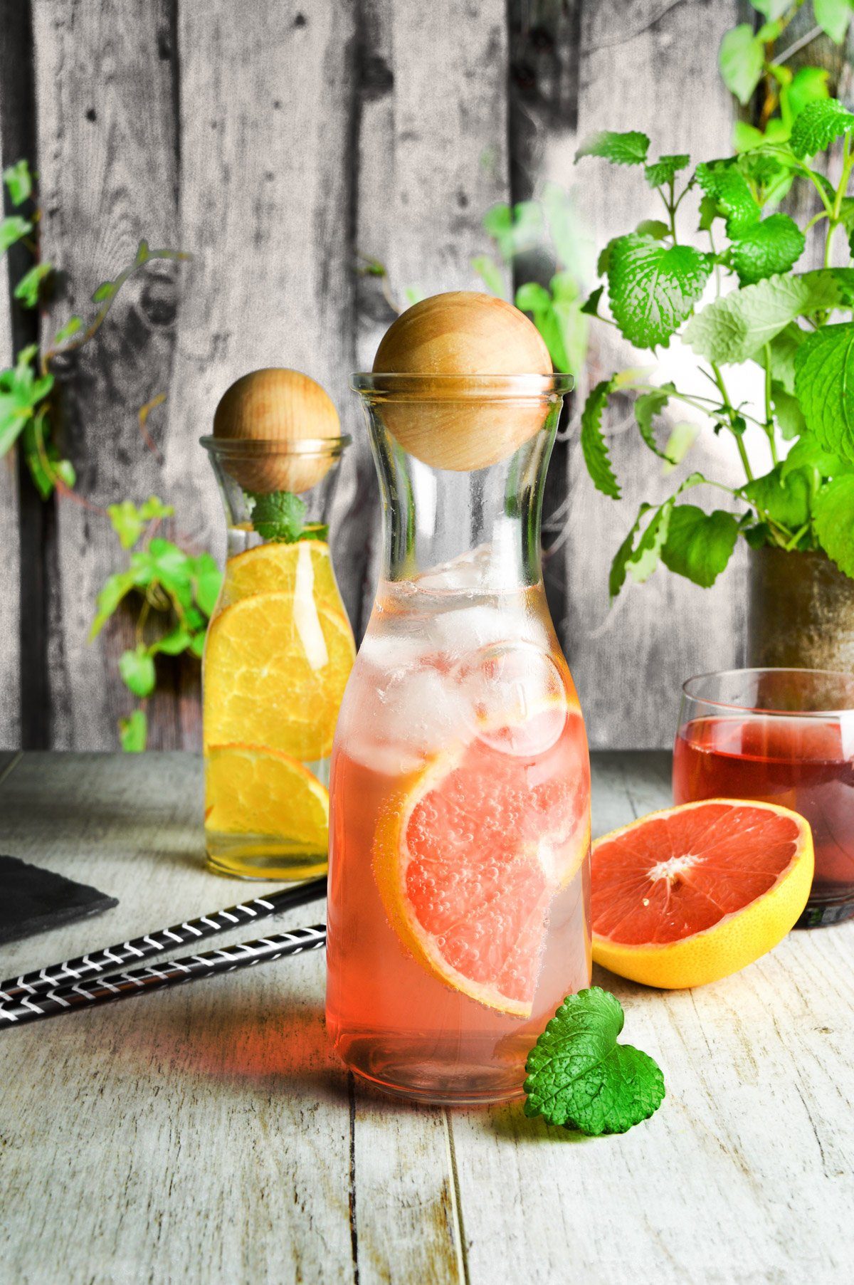 Sendez Karaffe Glaskaraffen Set mit Holzstöpsel 1x270ml und 1x470ml Weinkaraffe