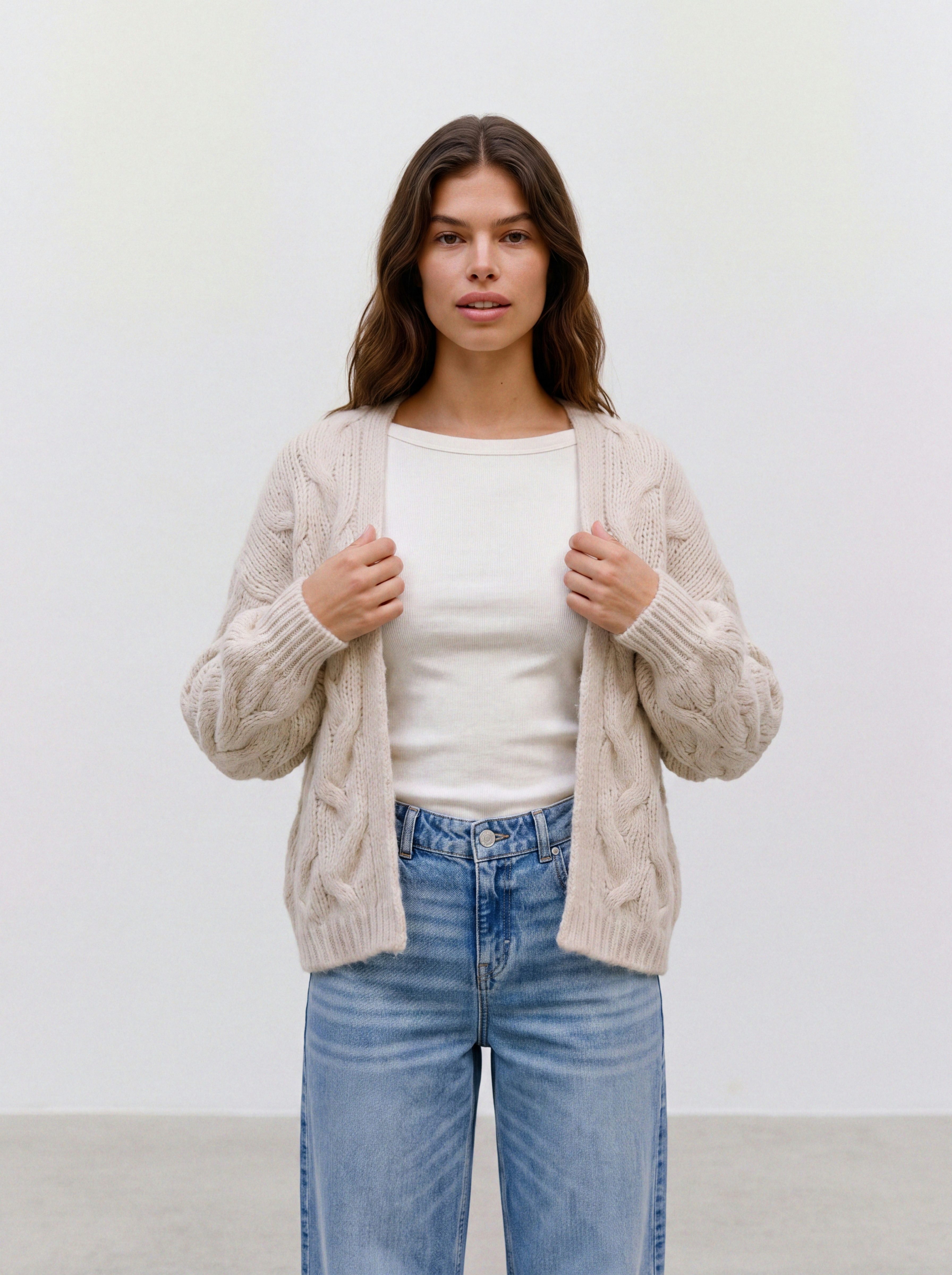 Vero Moda Strickjacke VMMAYBE LS OPEN CABLE CARDIGAN NOOS Kunstfaser, mit Zopfstrickmuster