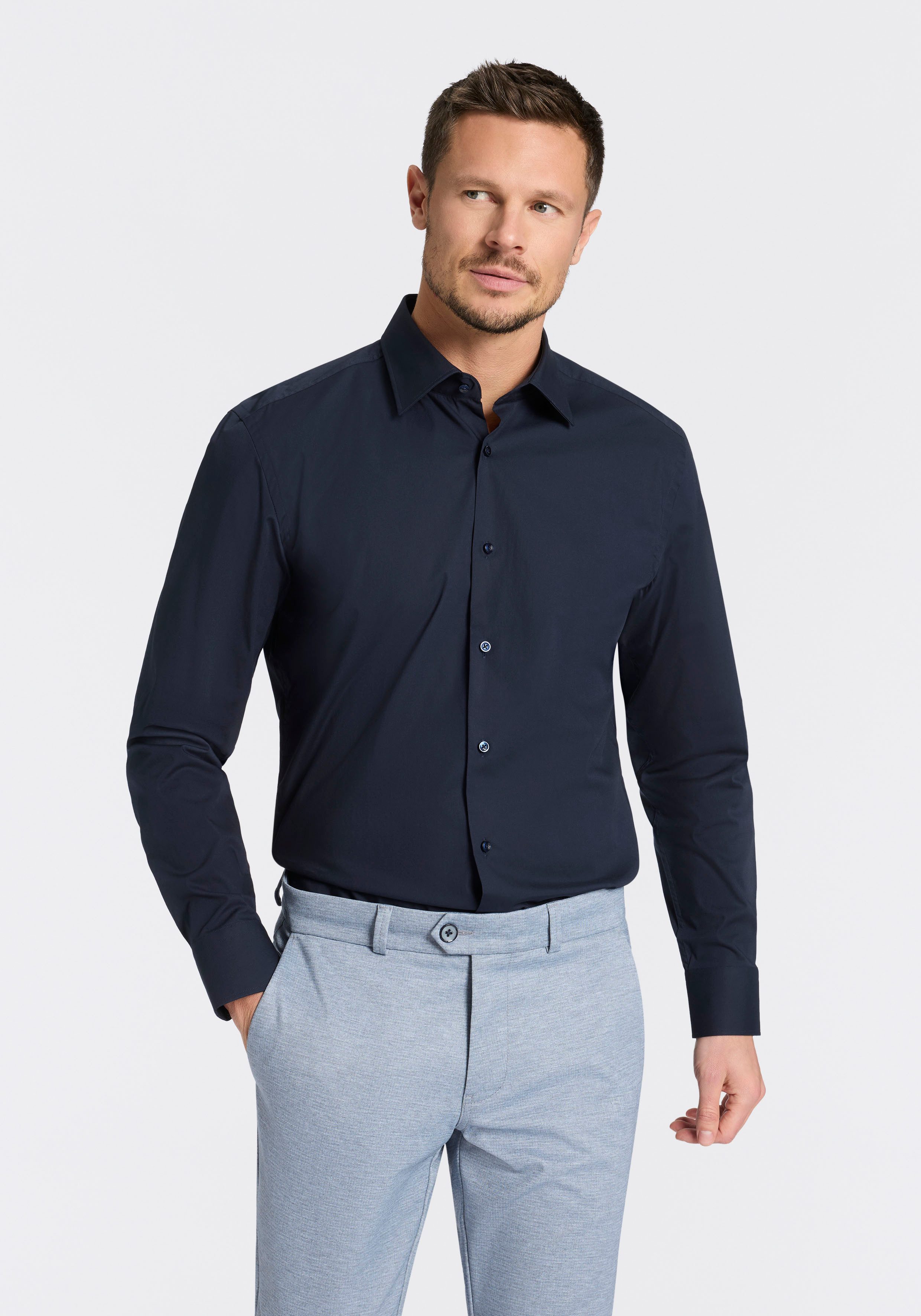 BOSS Businesshemd Hank Kentkragen, Slim-Fit, bügelleichte Qualität