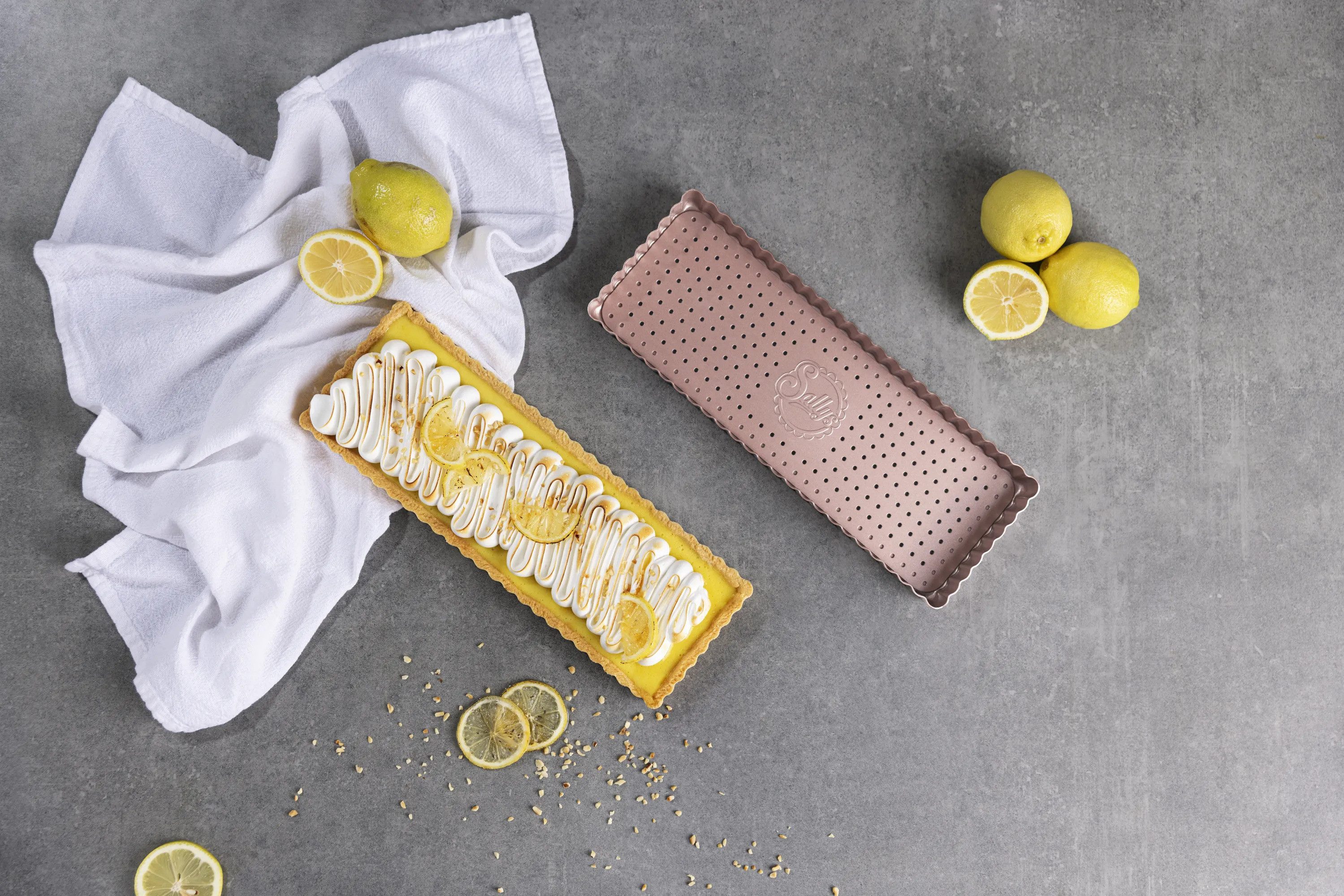 Sallys Tarteform Eckig - mit Hebeboden