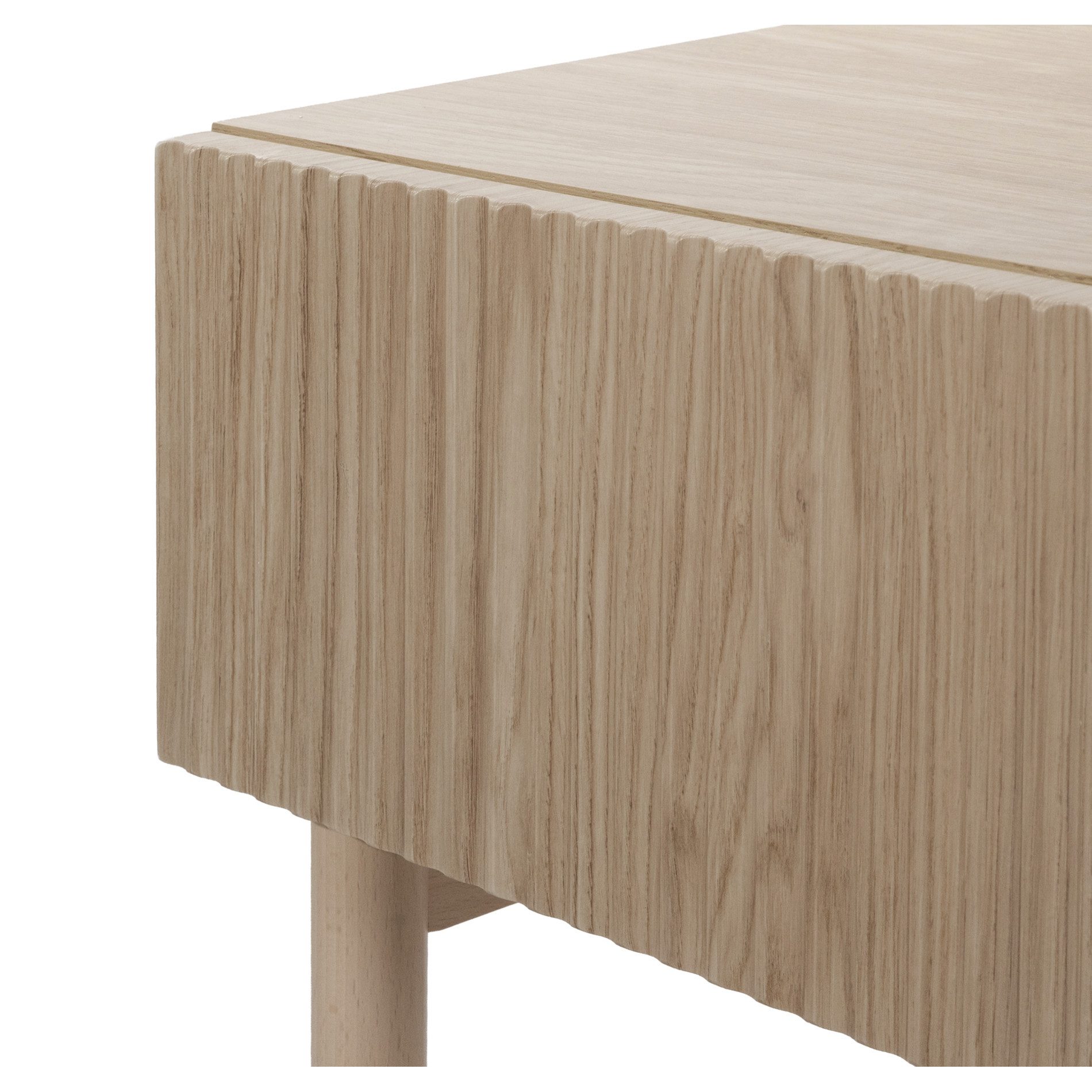 Selsey Nachttisch NOLIE, mit Schublade, geriffelter Front und Beinen aus Massivholz, 50 cm