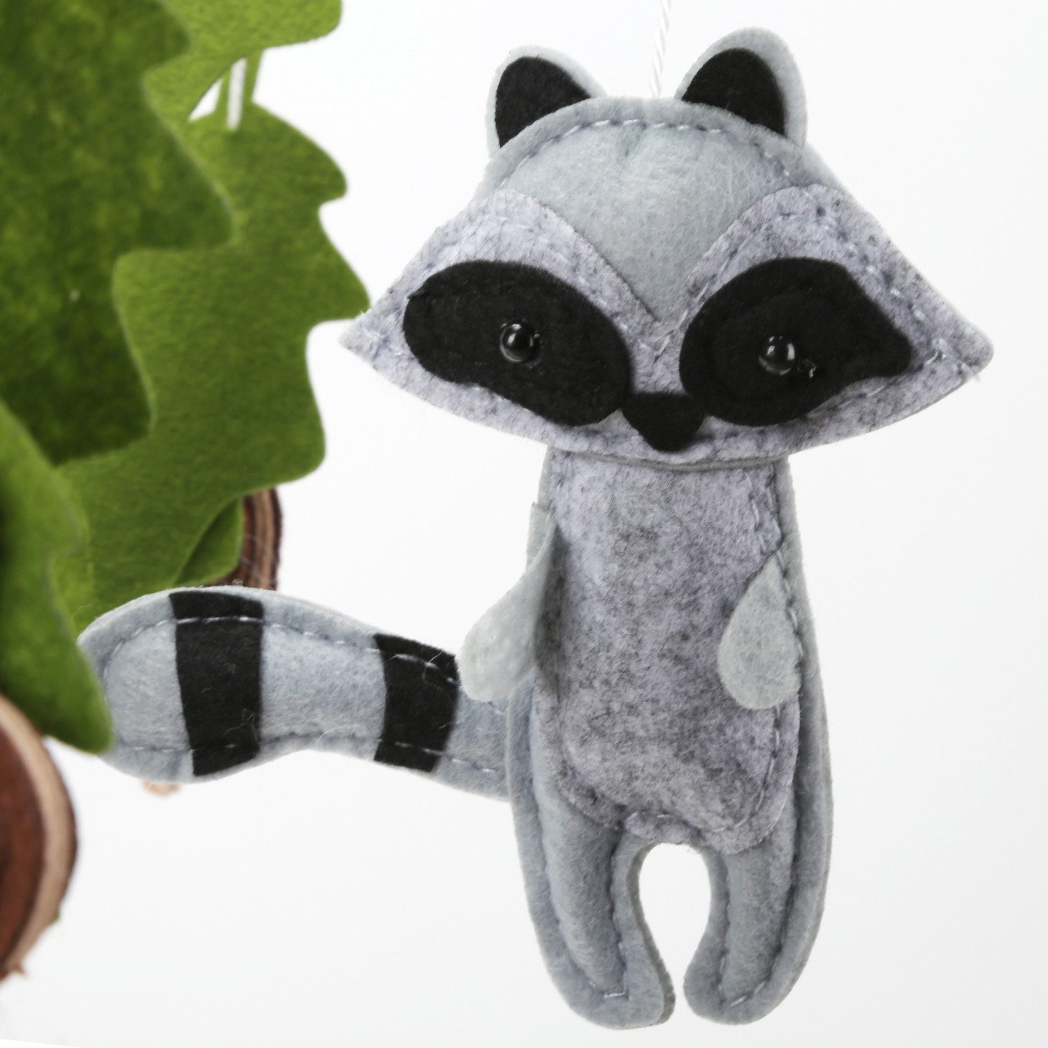 Zayno Mobile "Waldgeflüster" mit Tieren und Pflanzen in Naturfarben, (Set, 1-tlg., Hervorragendes Geschenk zur Geburt), Unterstützt das Einschlafen deines Babys.