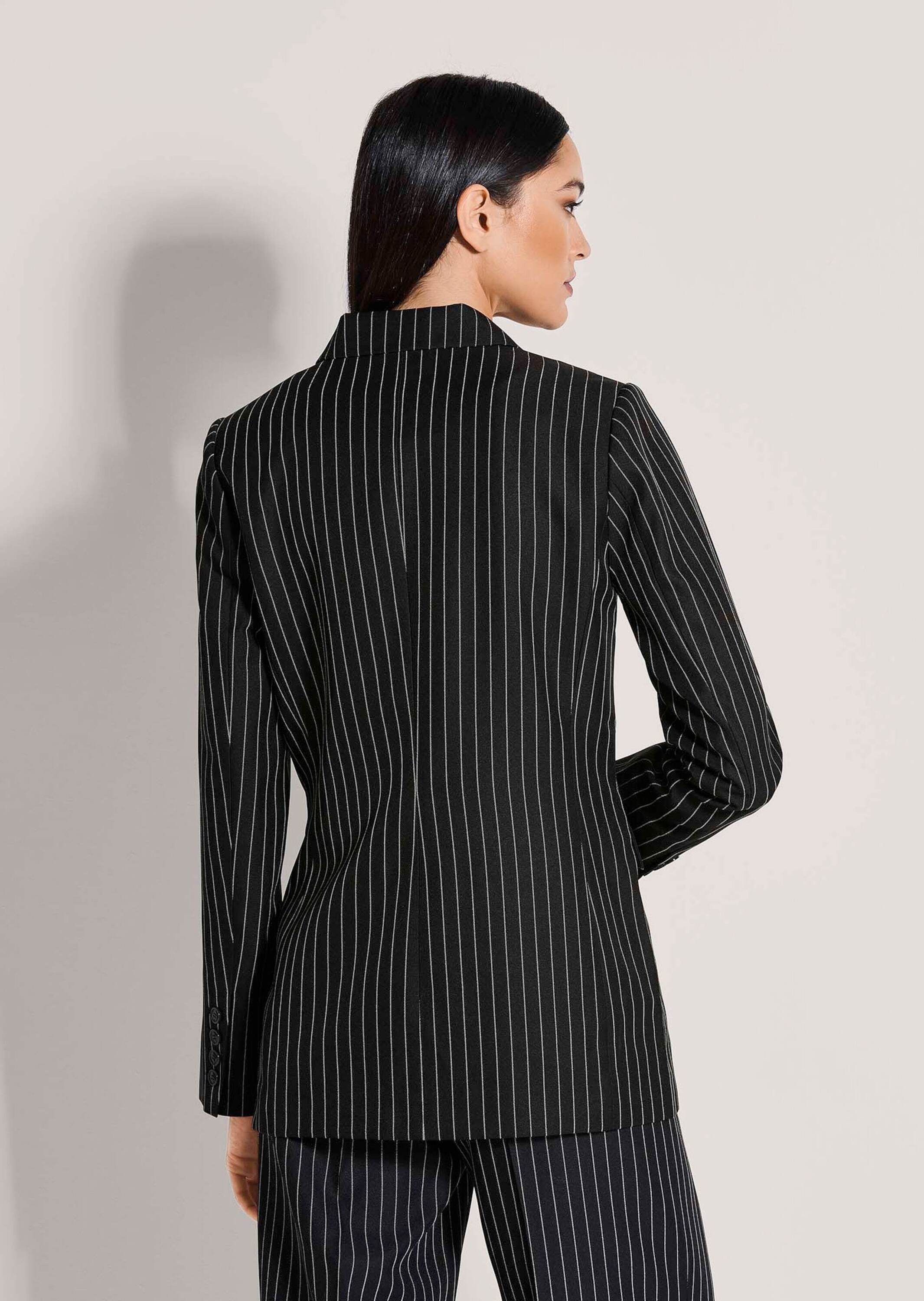 MADELEINE Kurzblazer Longblazer mit Nadelstreifen Jerseyblazer mit Reverskragen, Knopfverschluss, Taschen und Langarm