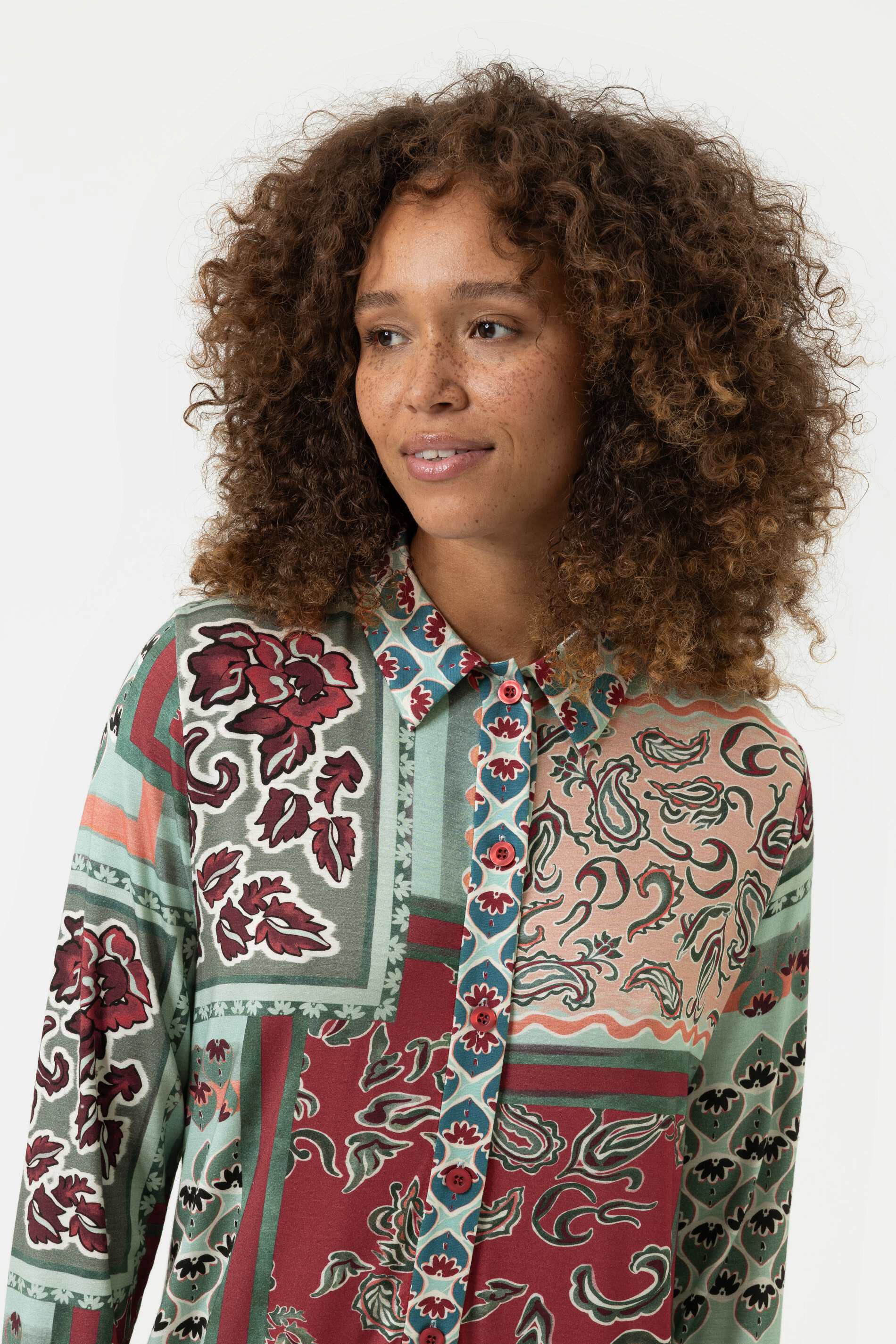 Mey Nachthemd Mey Damen Nachthemd langarm Serie Mystical Maze (1-tlg) Feminines Nachthemd, Gemustert, Interlock, Baumwolle