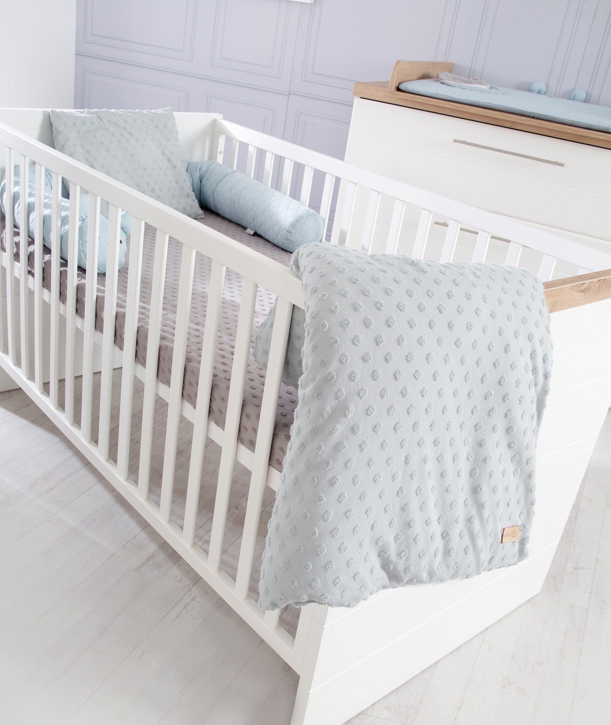 Möbel Babymöbel roba® Babymöbel-Set Nele, (Spar-Set, 2-St), mit Kinderbett & Wickelkommode; Made in Europe
