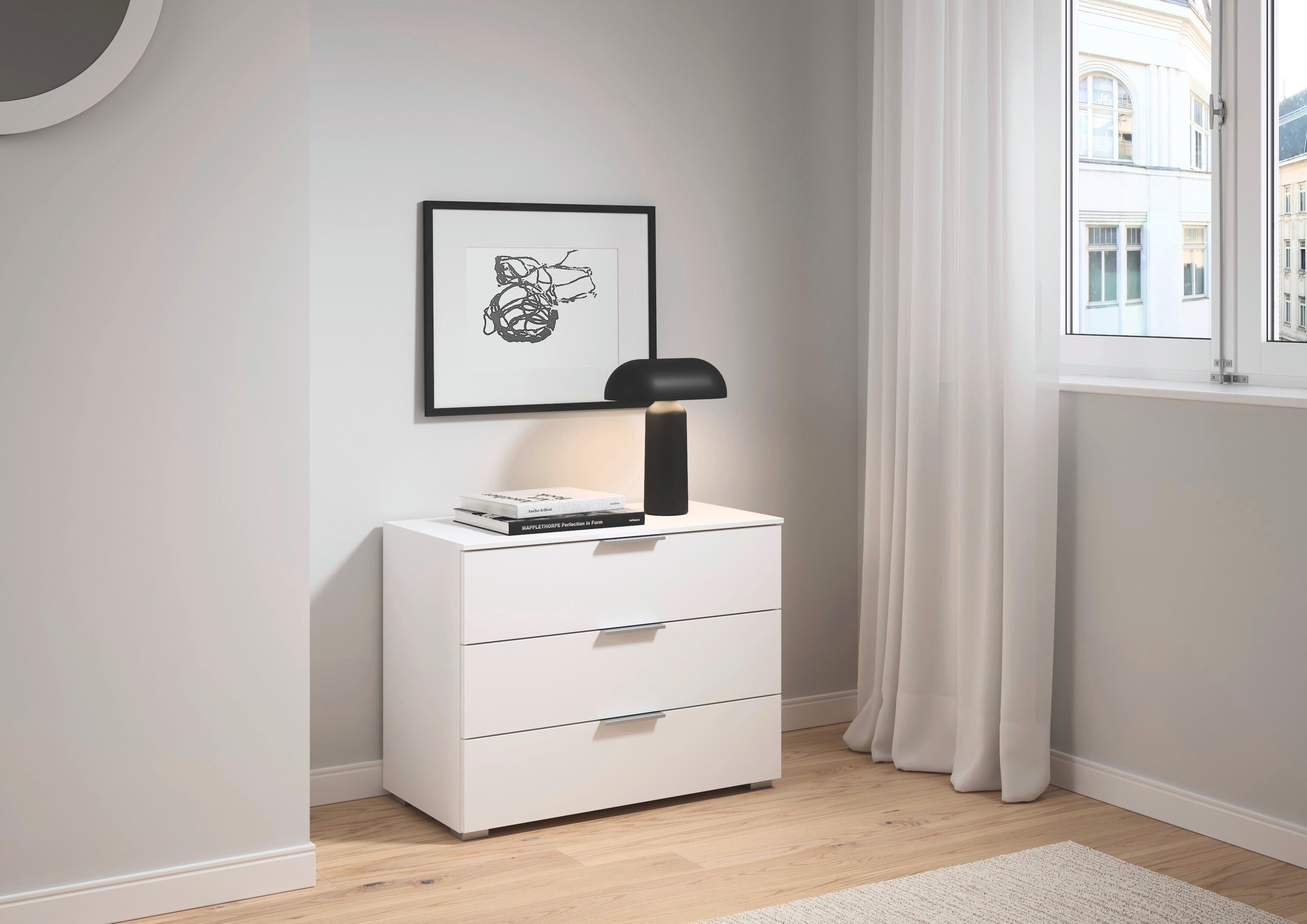 rauch Schubkastenkommode Lowboard Sideboard Schubladenkommode Kommode ASTANA (Breite 80 cm / Höhe 61 cm), mit 3 geräumigen Schubladen, Kantengriff in Alufarben MADE IN GERMANY