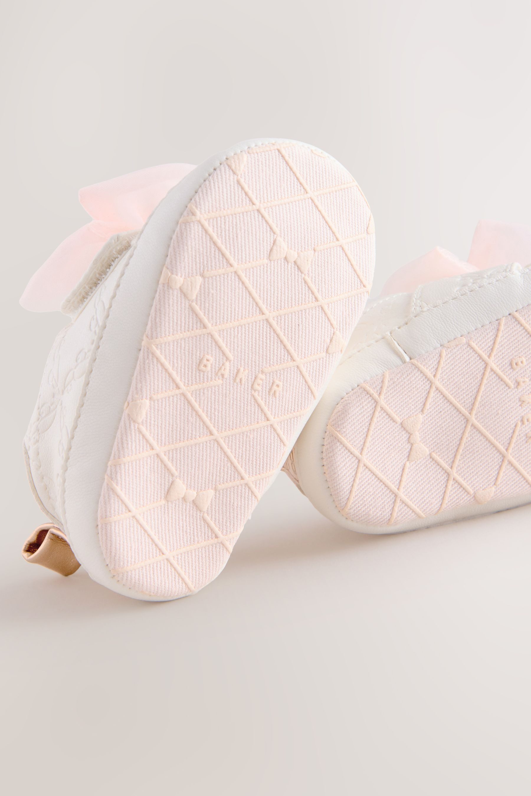 Baker by Ted Baker Baker by Ted Baker Babyschuhe mit Organzaschleife Sneaker (1-tlg)