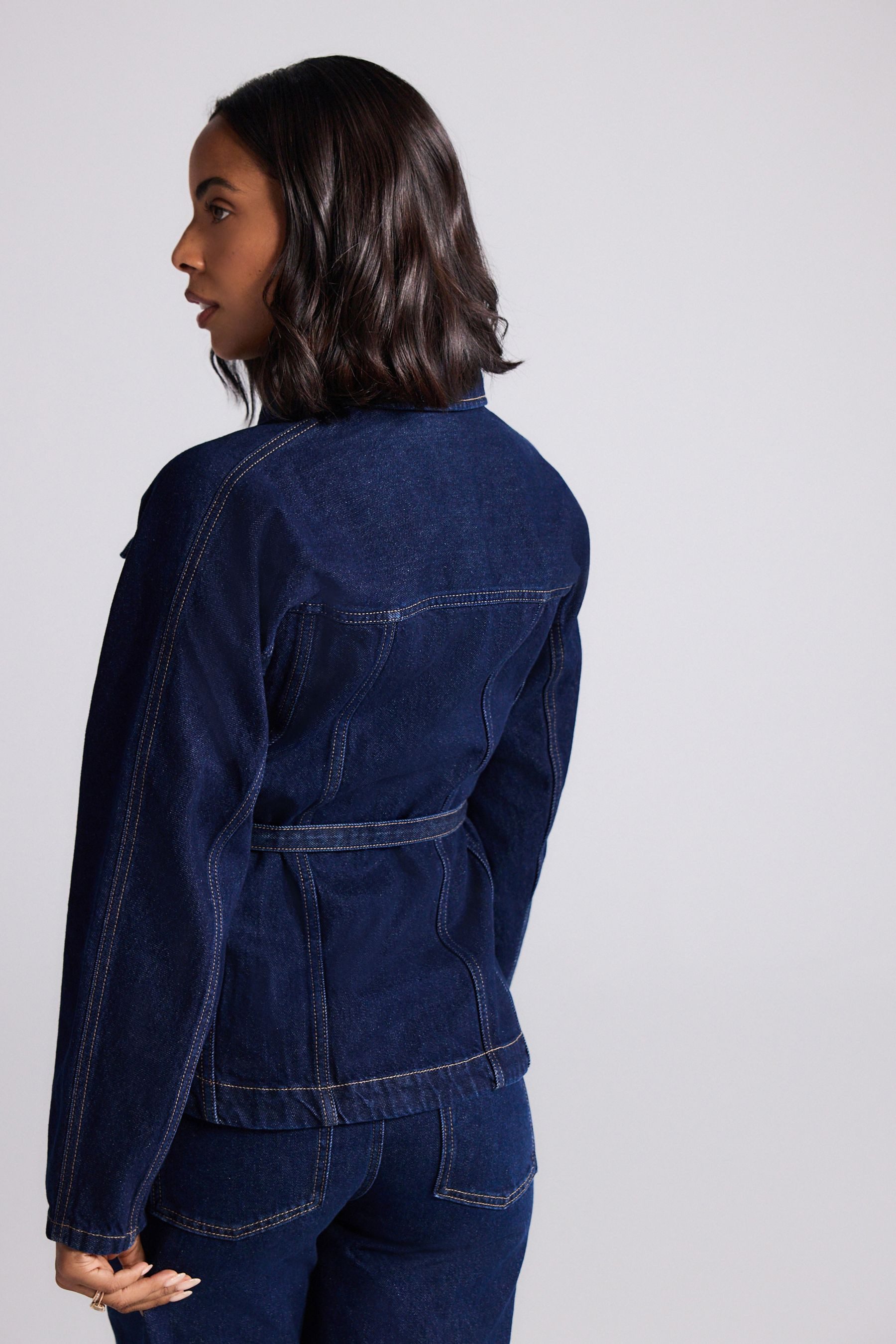 Next Jeansjacke Figurbetonte Jeansjacke mit Gürtel günstig online kaufen