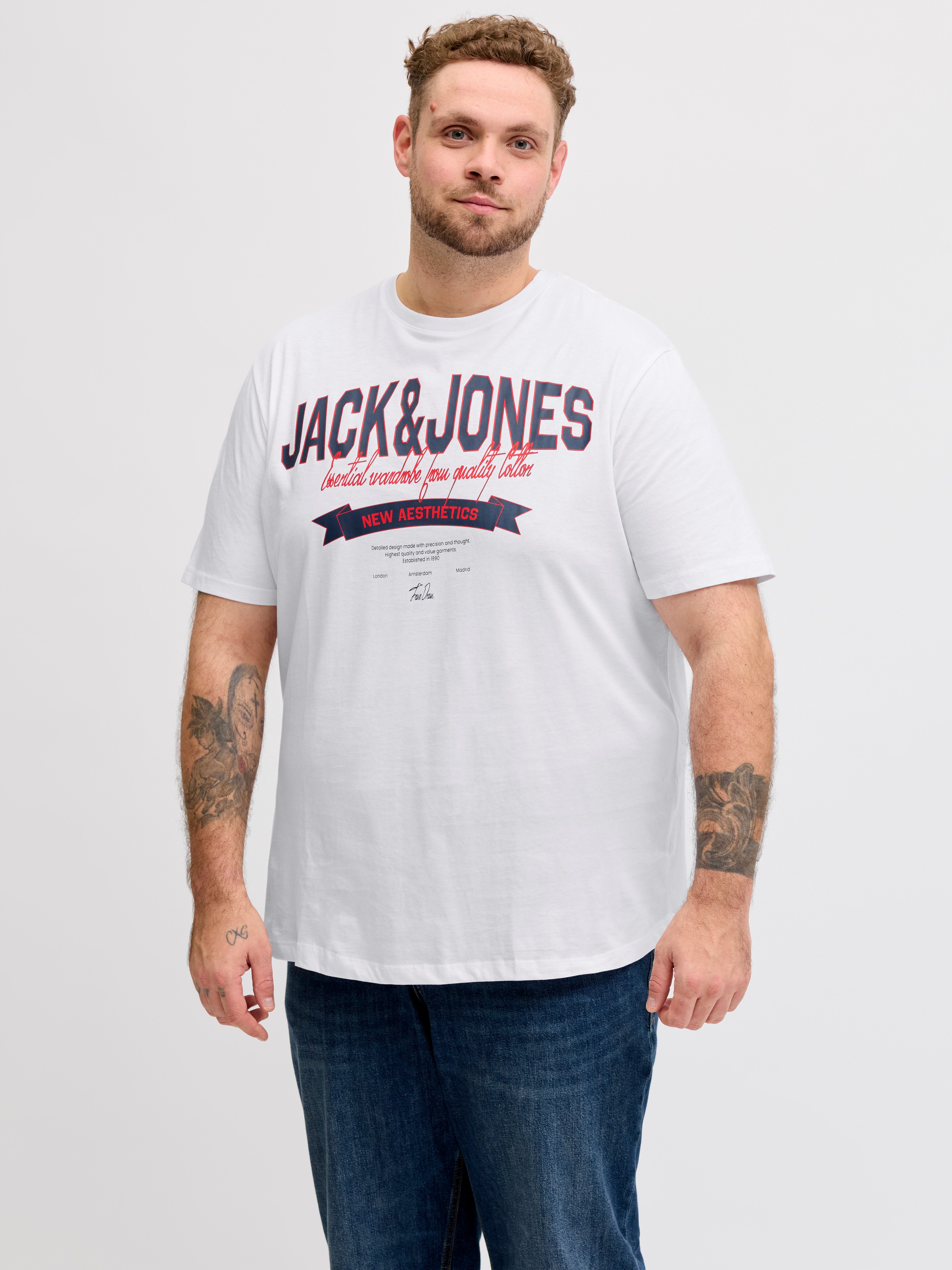 Jack & Jones PlusSize Rundhalsshirt JJELOGO TEE SS O-NECK 2 COL SS26 SN PLS mit auffälligem Print