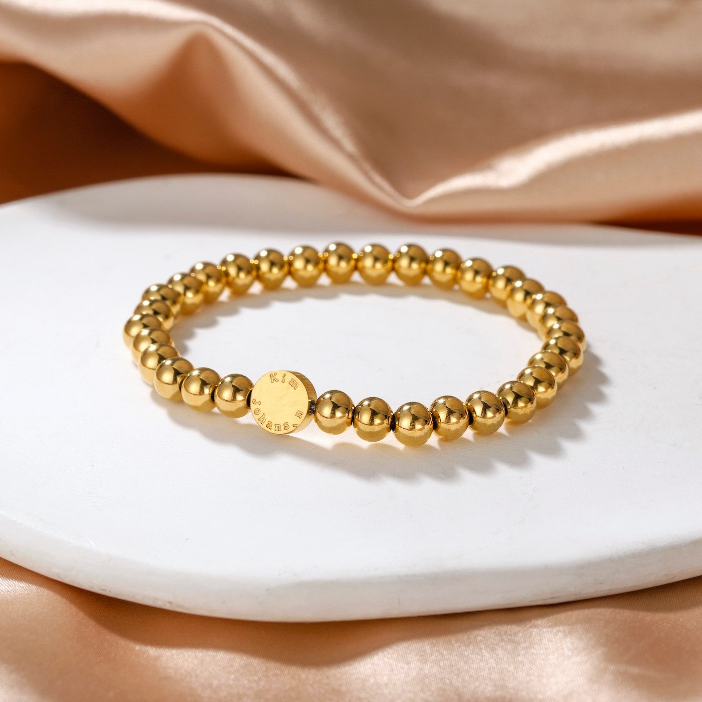Kim Johanson Armband Essence (1-tlg), elastisch, glänzende Perlen im minimalistischen Design – Bild 3 von 5