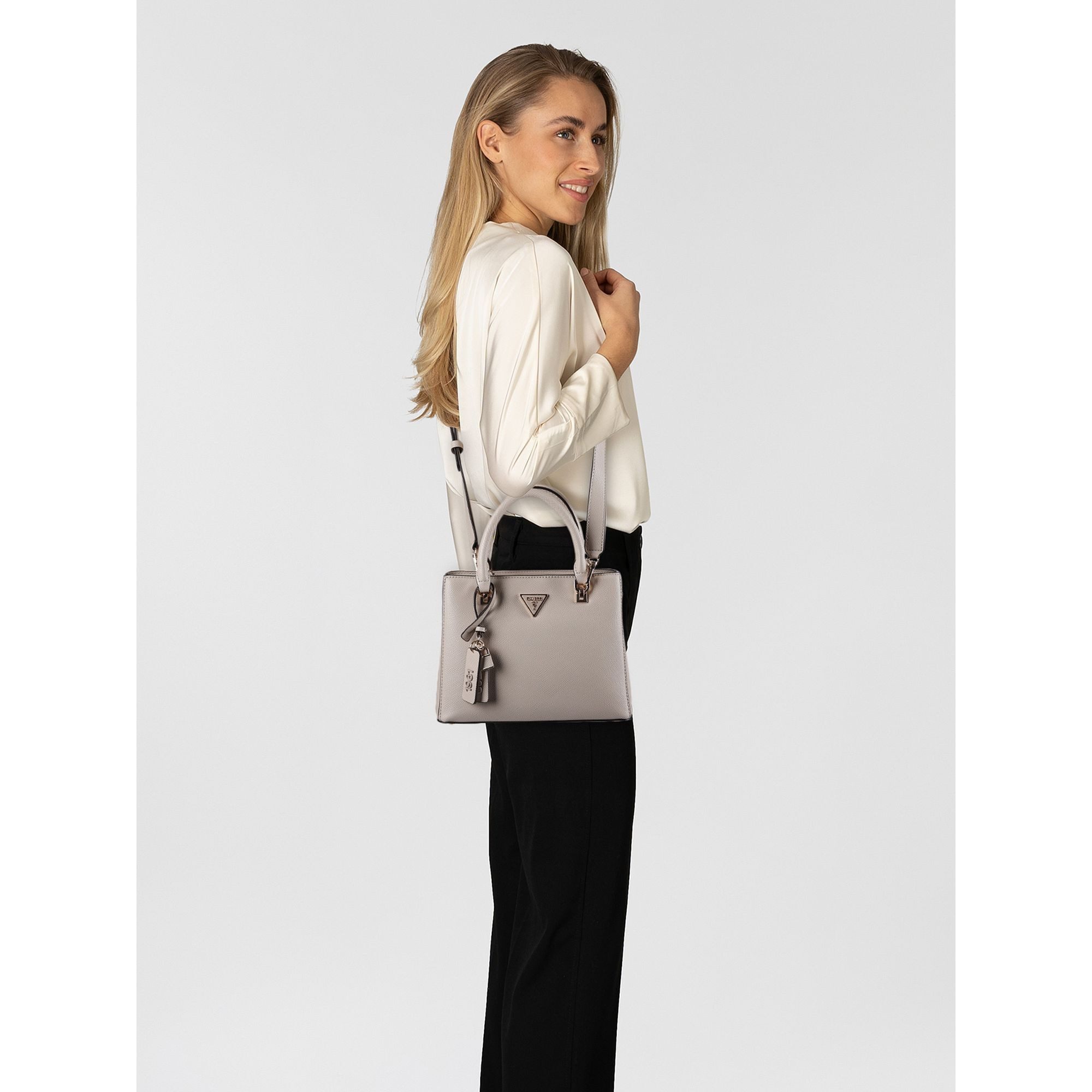 Guess Henkeltasche Noelle, Polyurethan