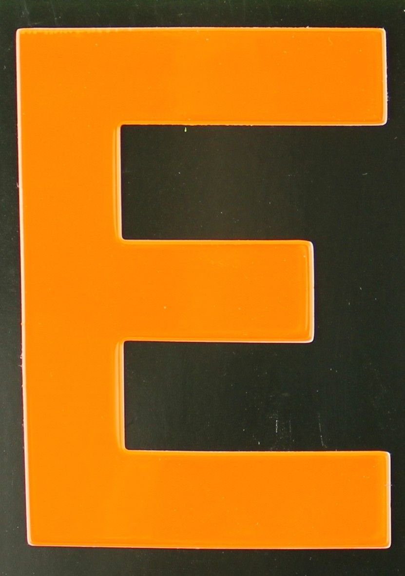 Klebebuchstabe orange E E Conacord Hausnummer Reflektierender Aco