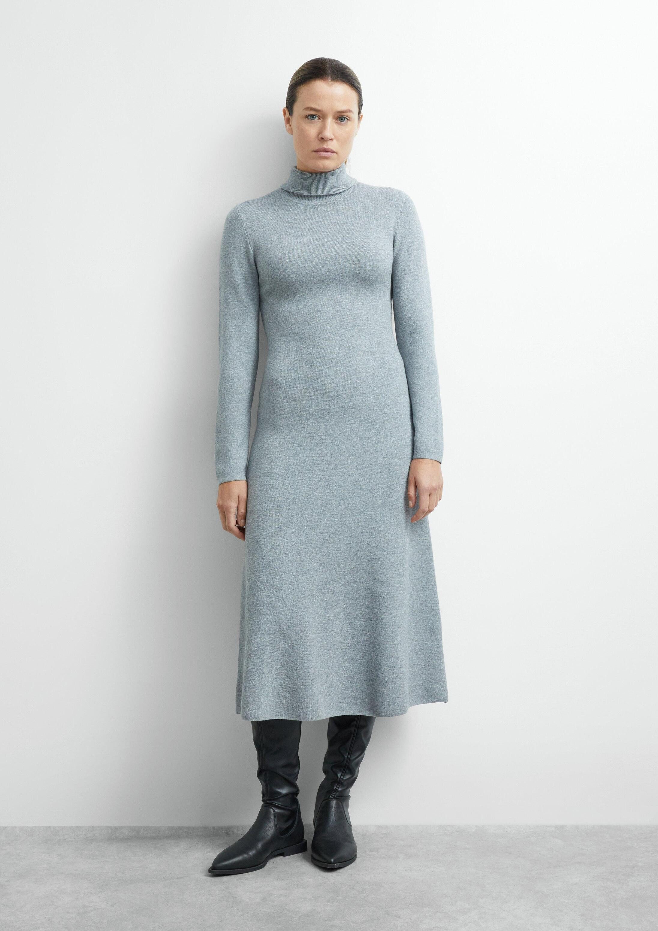 comma Midikleid Kleid Feinstrick-Kleid mit Rollkragen und ausgestelltem Saum