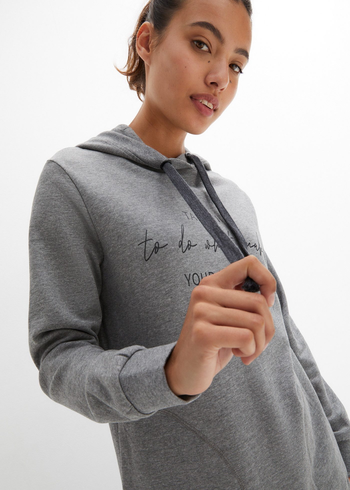 bonprix Jogginganzug, zweiteiliges Set, extra langes Sweatshirt, knöchelfreie Leggings