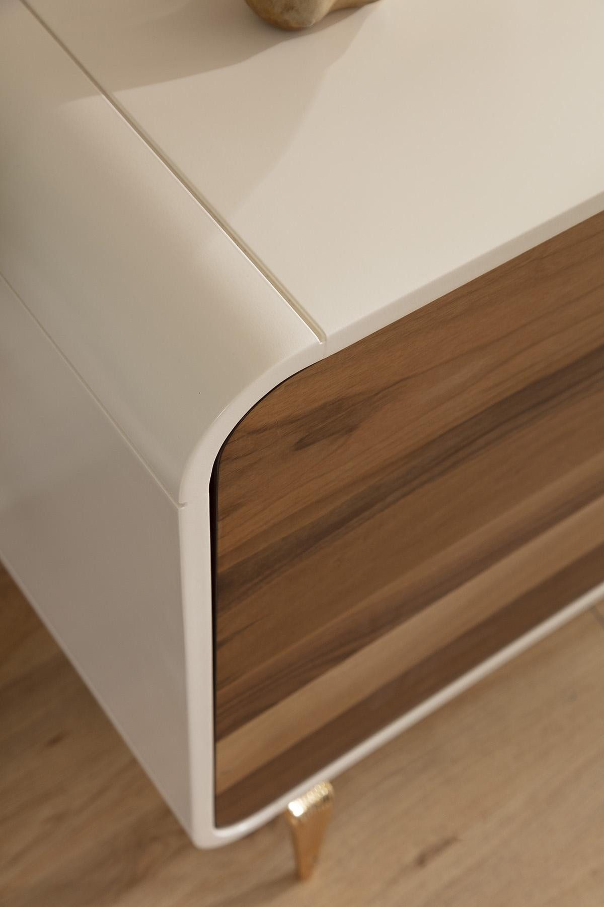 Xlmoebel Sideboard Weiße Luxusmöbel aus Holz und Edelstahl, moderne Sideboards (1 St., Sideboard), Hergestellt in Europa