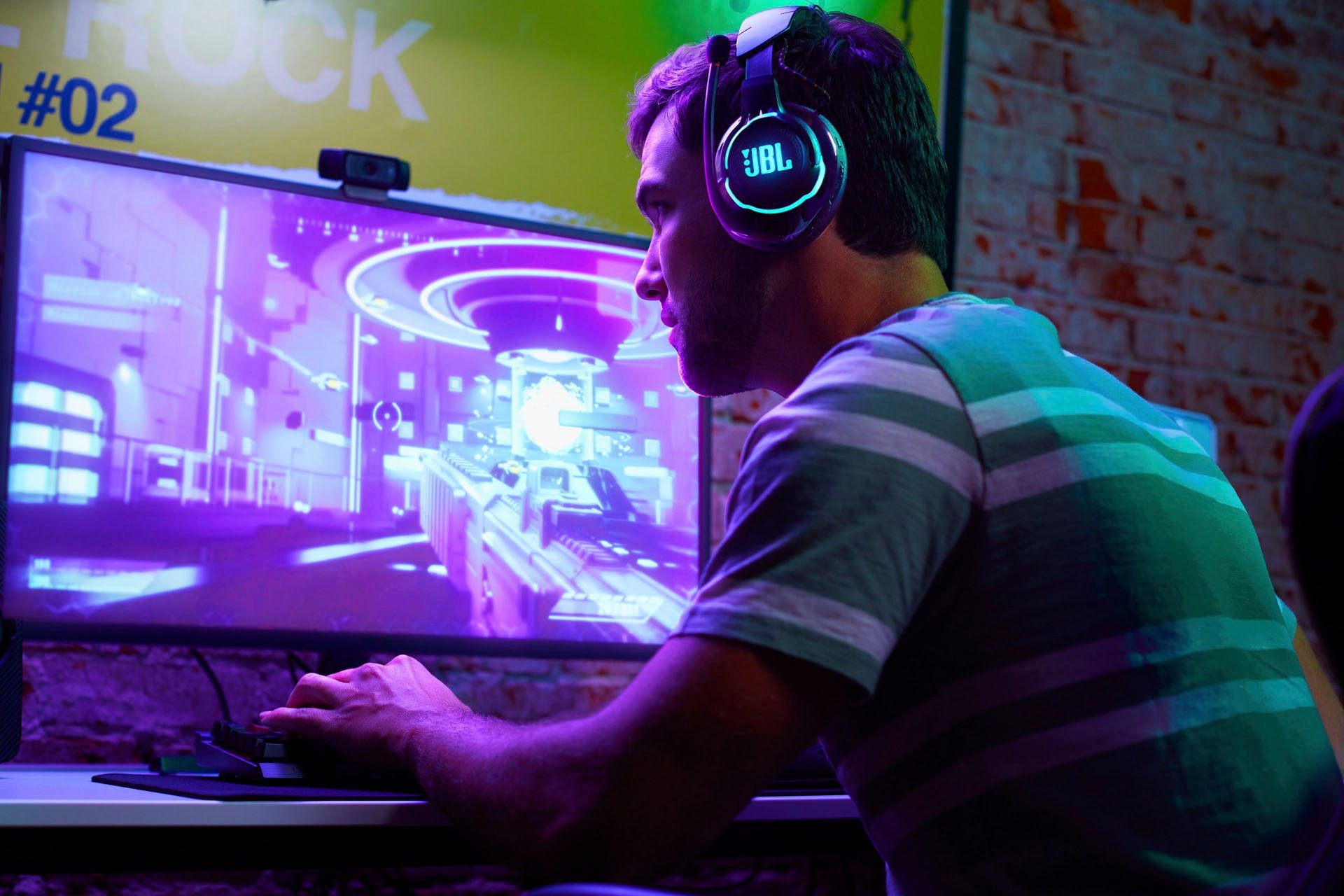 JBL Quantum 810 Gaming-Headset (Active Noise Cancelling (ANC), Geräuschisolierung, Bluetooth, WLAN (WiFi)