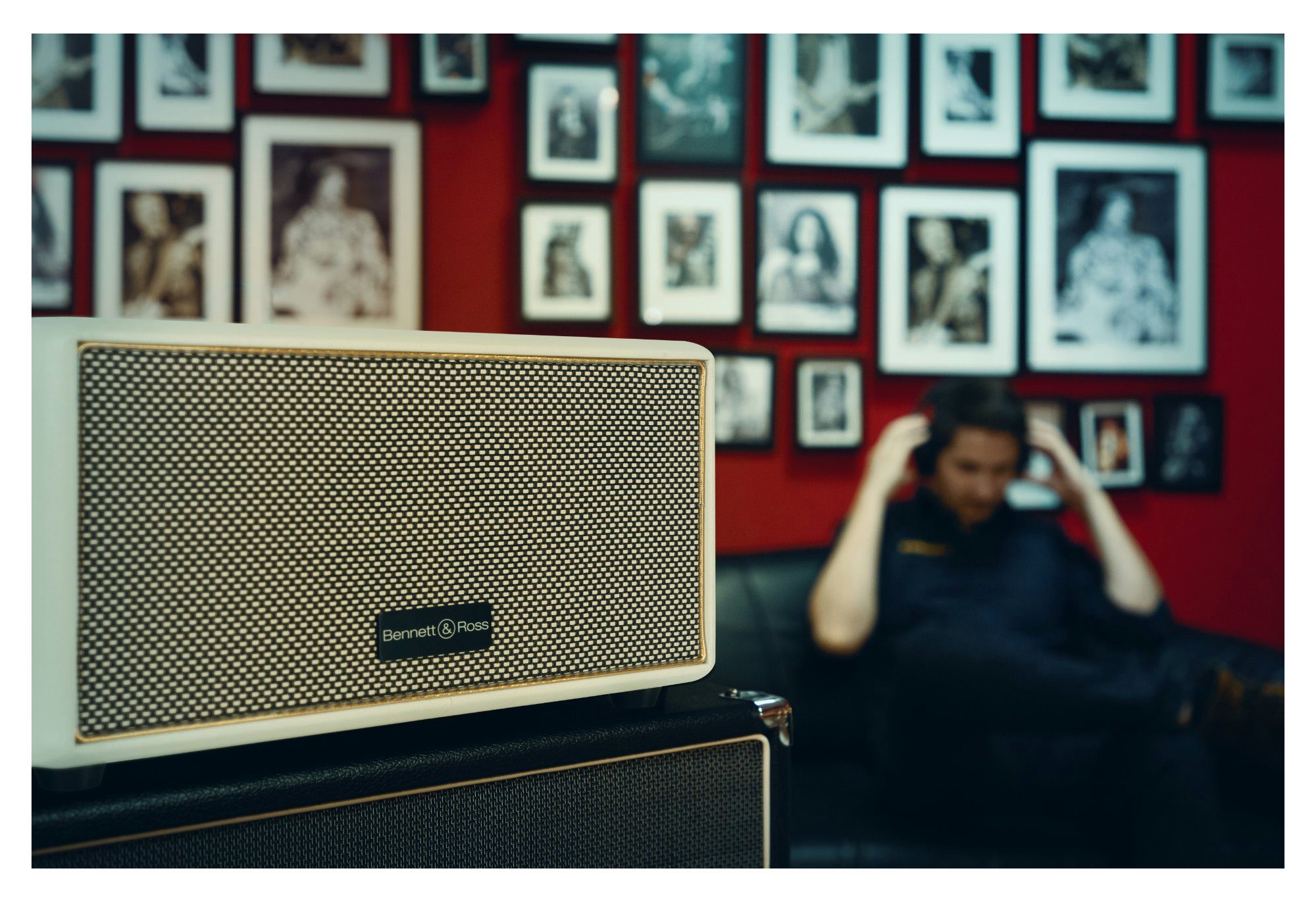 Bennett & Ross BB-860 Blackmore Stereoanlage (60 W, Retro Bluetooth Lautsprecher in Lederoptik)