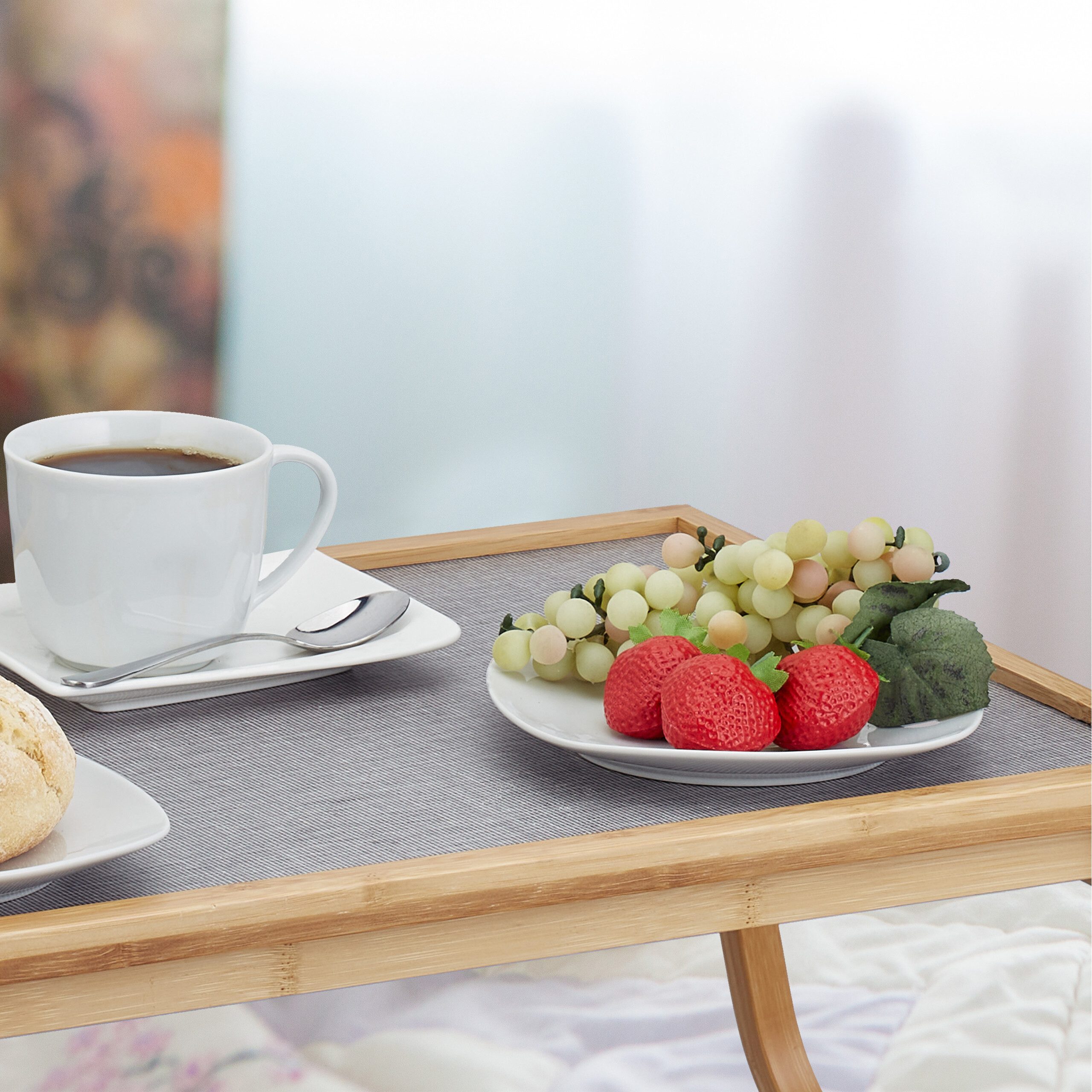 relaxdays Tabletttisch Betttablett klappbar Bambus (1-St) – Bild 5 von 5
