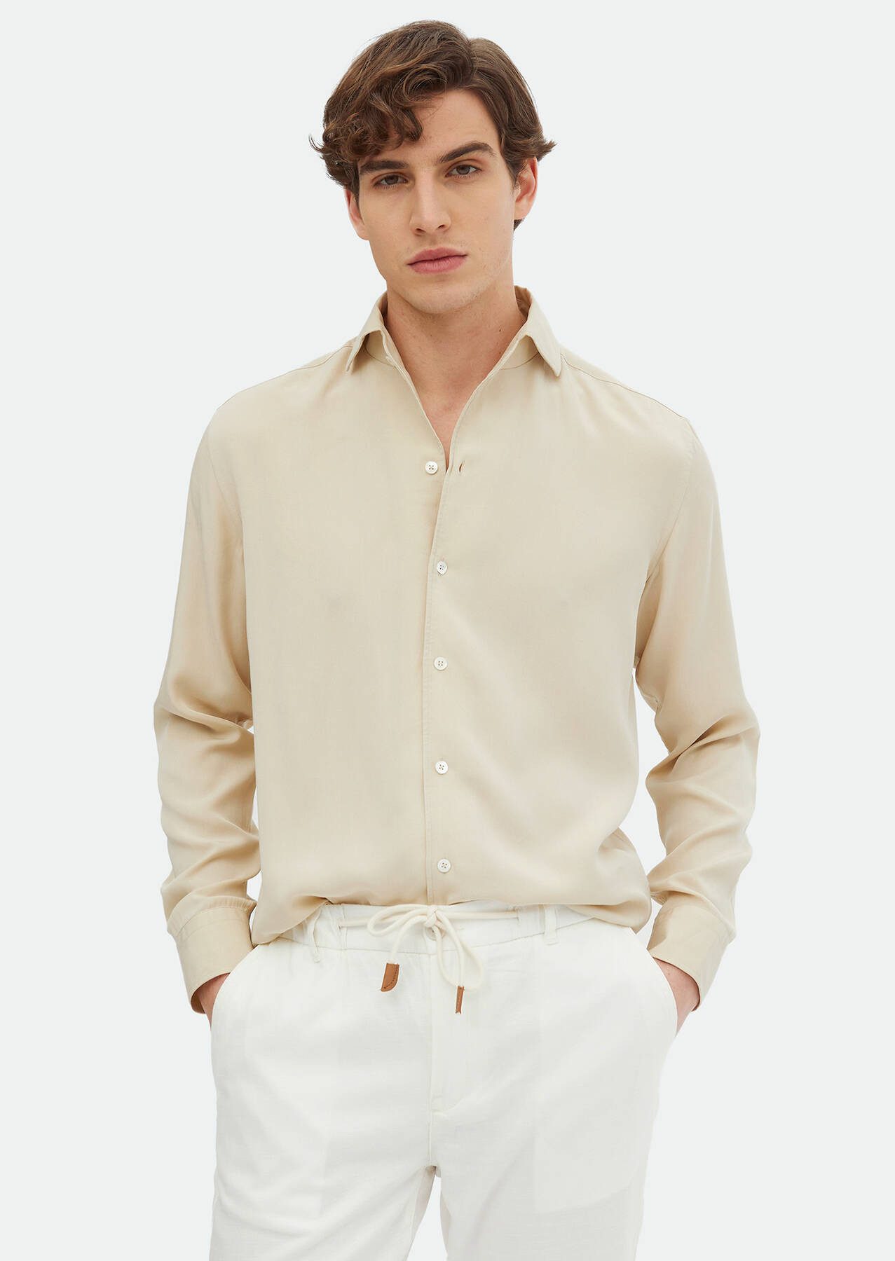 Langarmhemd Beige Einfarbig Normale Passform Weben Freizeithemd