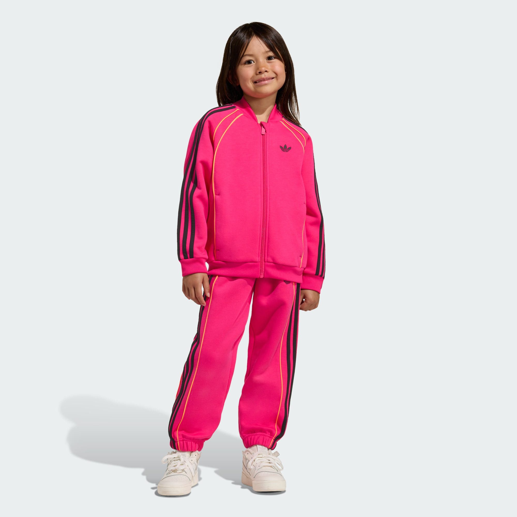 adidas Originals Trainingsanzug TRAININGSANZUG, LOCKER GESCHNITTEN (1-tlg)