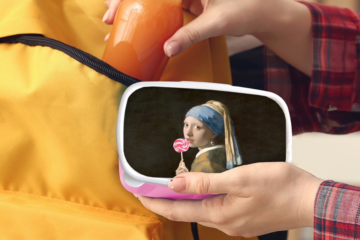 Brotdose Mädchen MuchoWow Kunststoff Kunststoff, Lunchbox - Kinder, Mädchen, Erwachsene, rosa Perlenohrring für (2-tlg), Vermeer - mit Snackbox, Johannes Brotbox Lollipop,