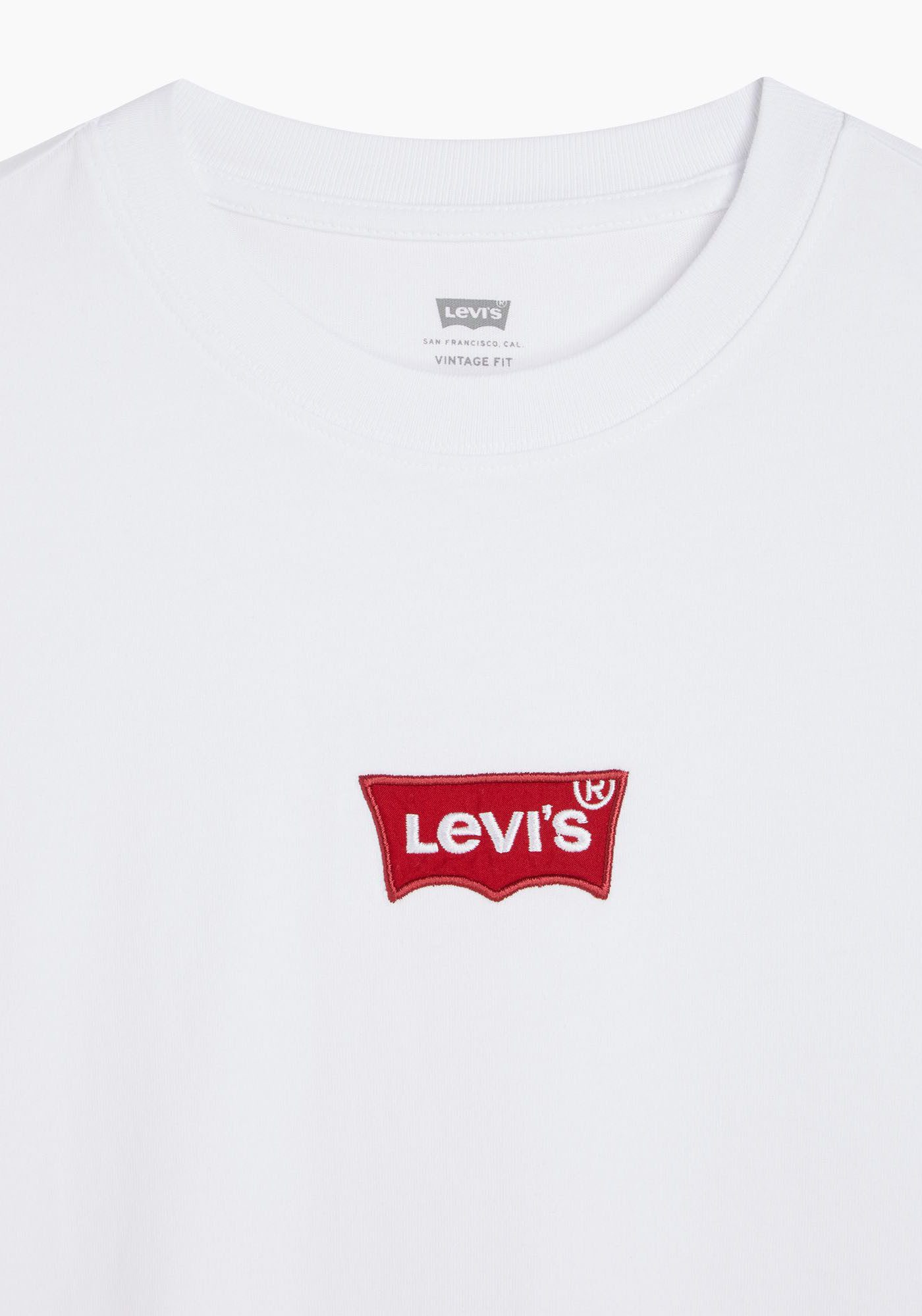 Levi's® T-Shirt SEVINTAGE mit Logo-Aufnäher auf der Brust